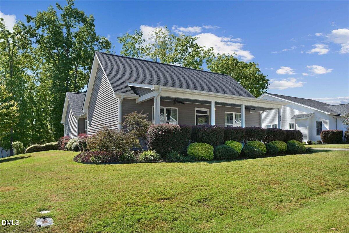 414 Ashley Wds Court Property Photo 3