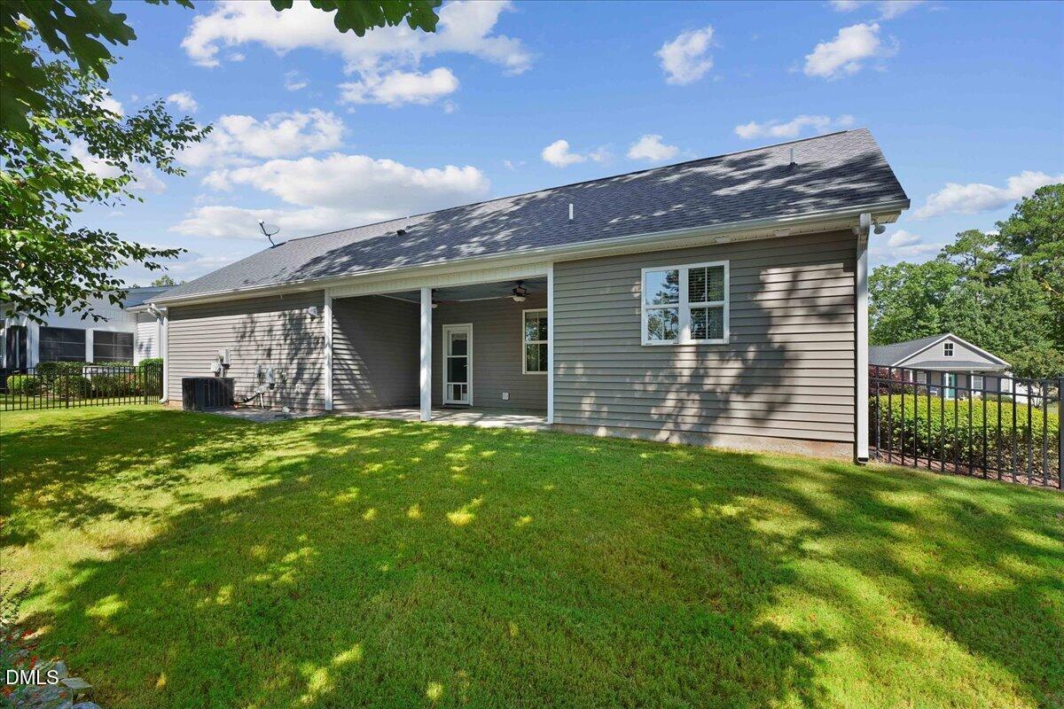 414 Ashley Wds Court Property Photo 11