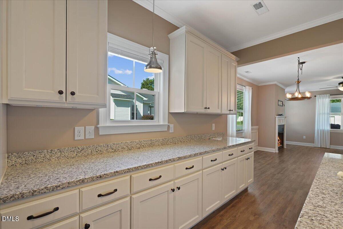 414 Ashley Wds Court Property Photo 28