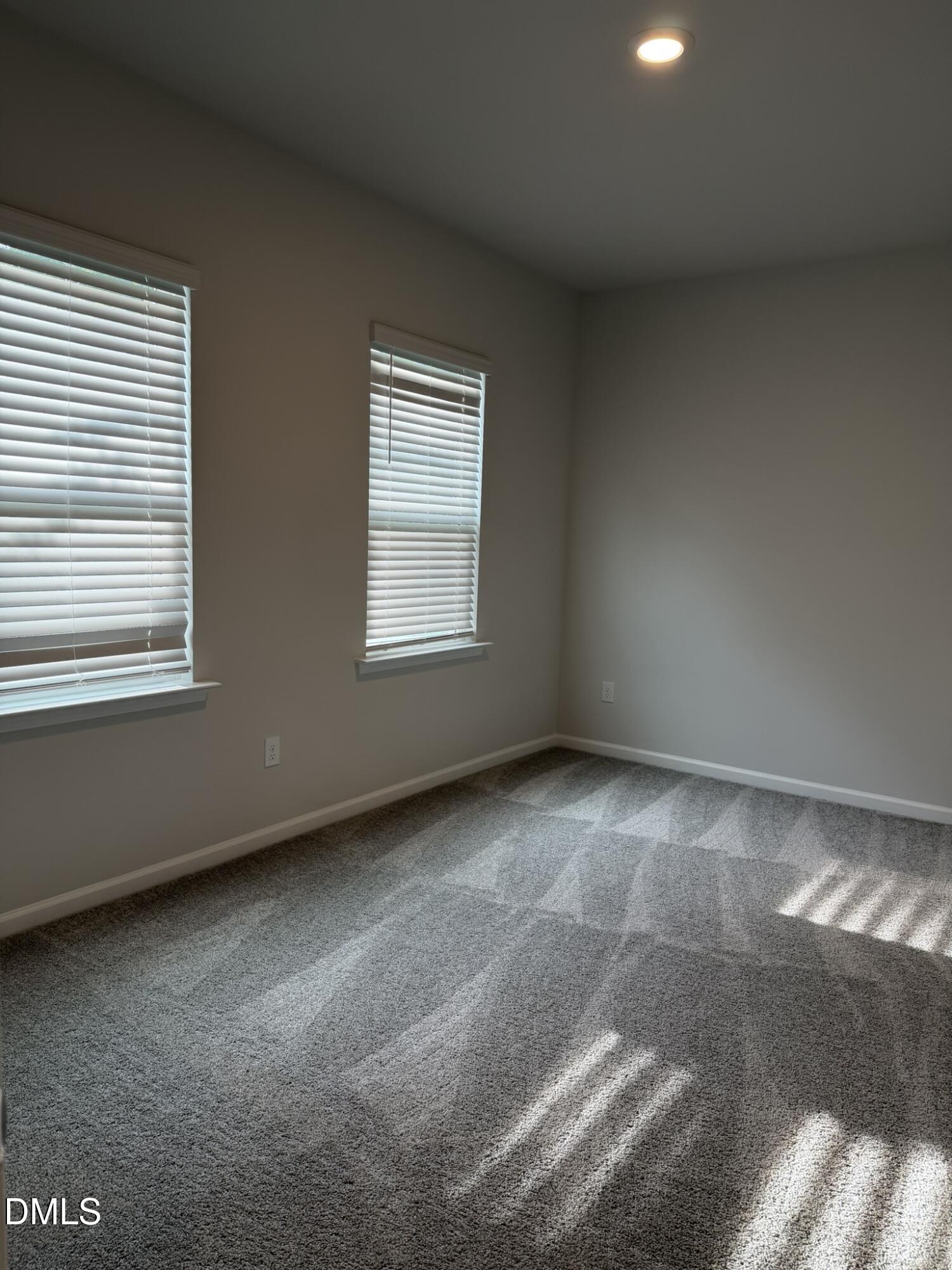1373 Hasse Avenue Property Photo 10
