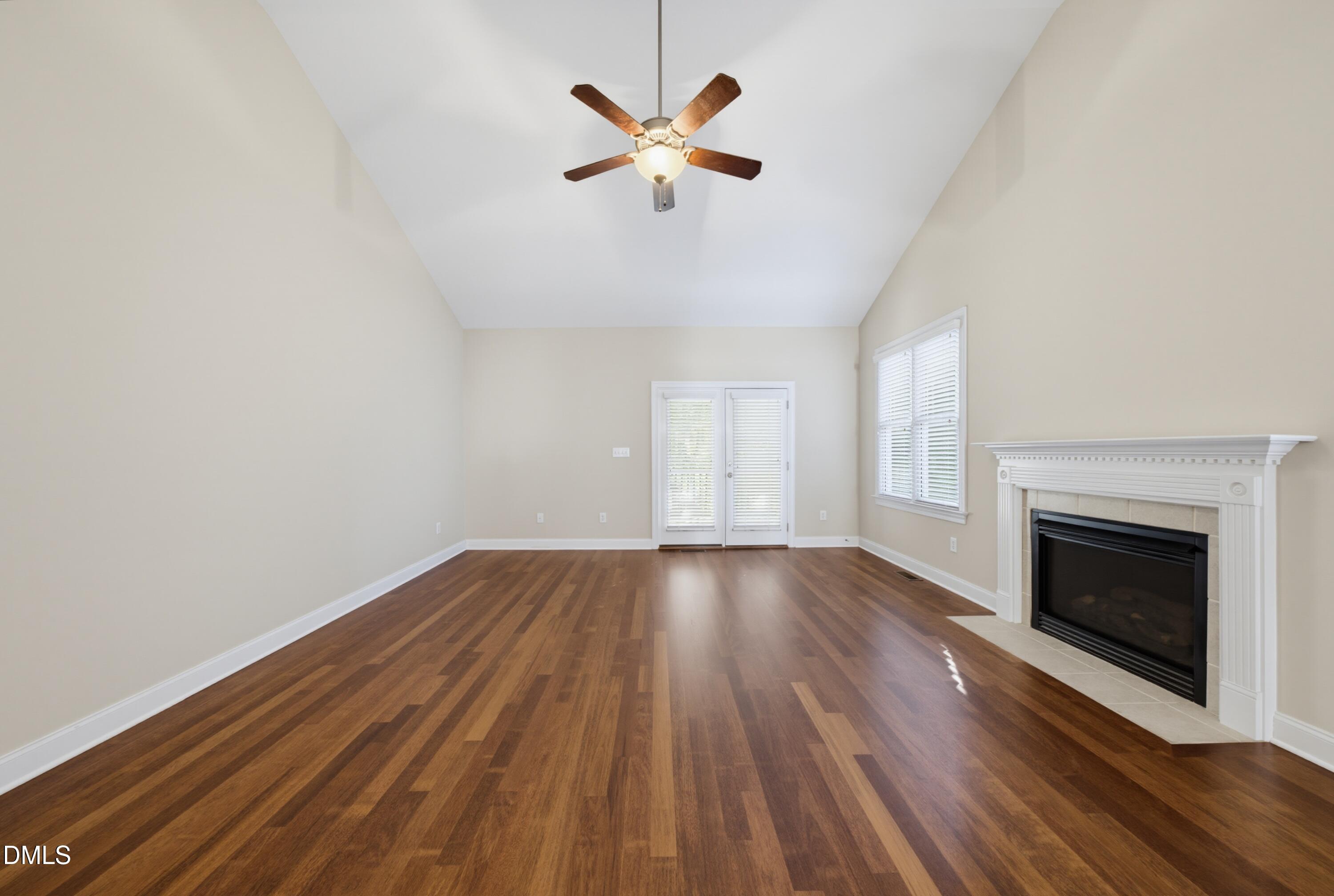 411 Homegate Circle Property Photo 3