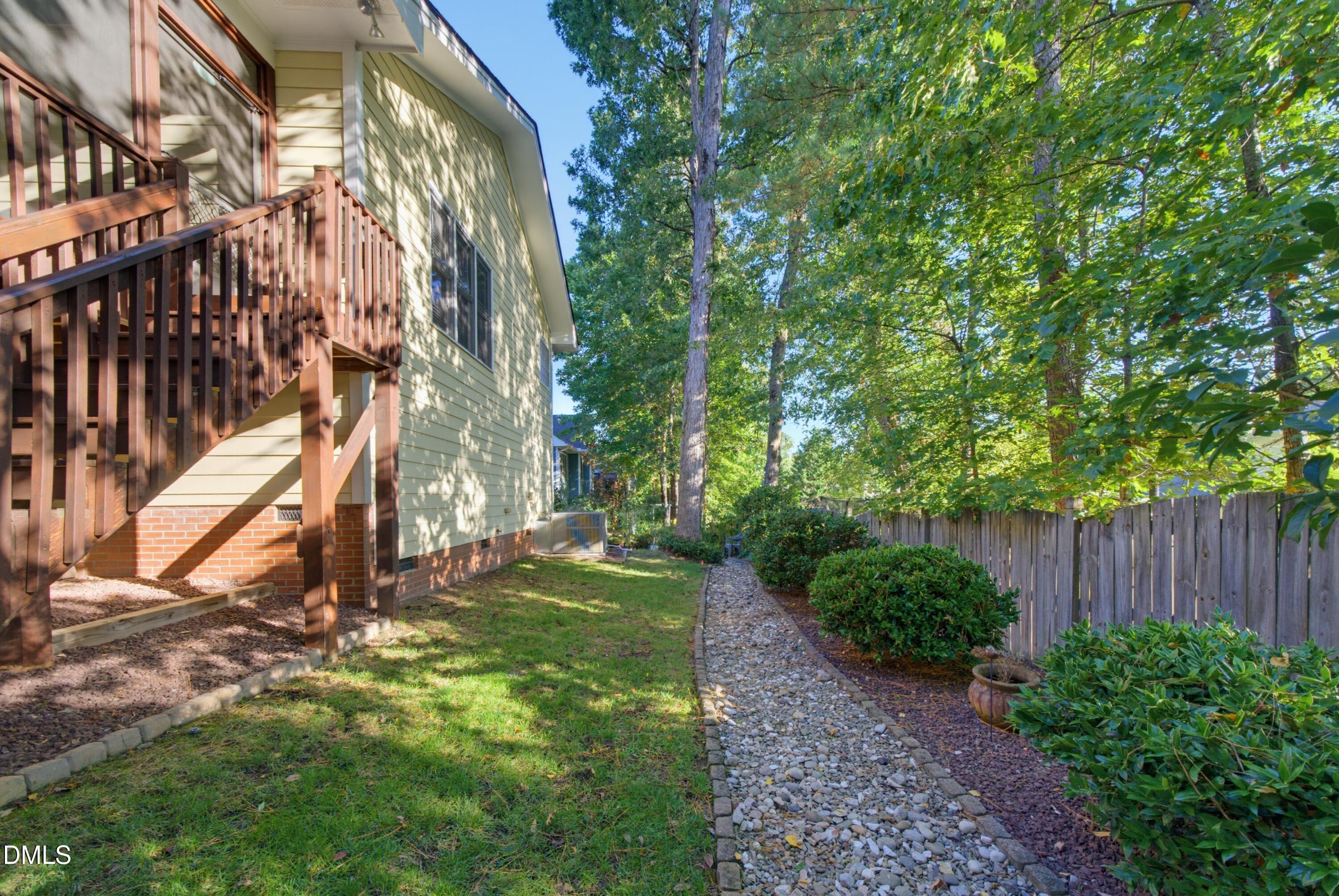 411 Homegate Circle Property Photo 19