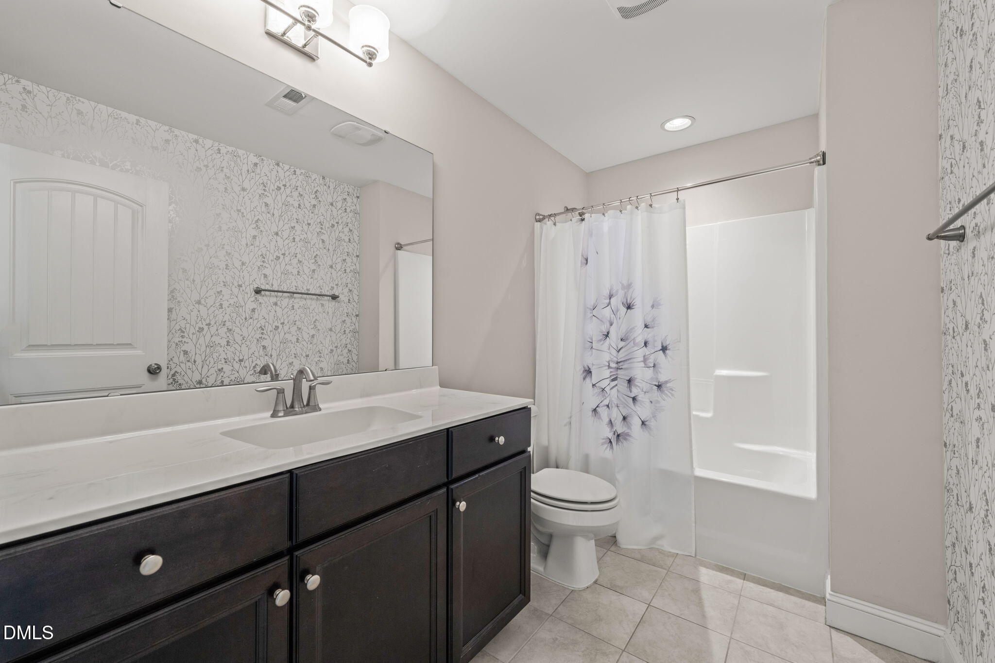 26 Ventasso Drive Property Photo 40