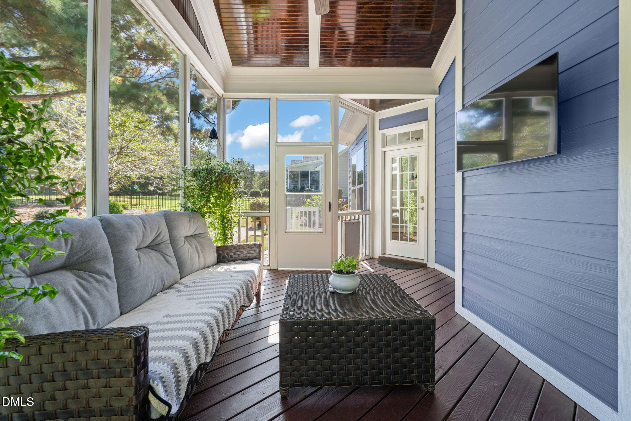 26 Ventasso Drive Property Photo 47