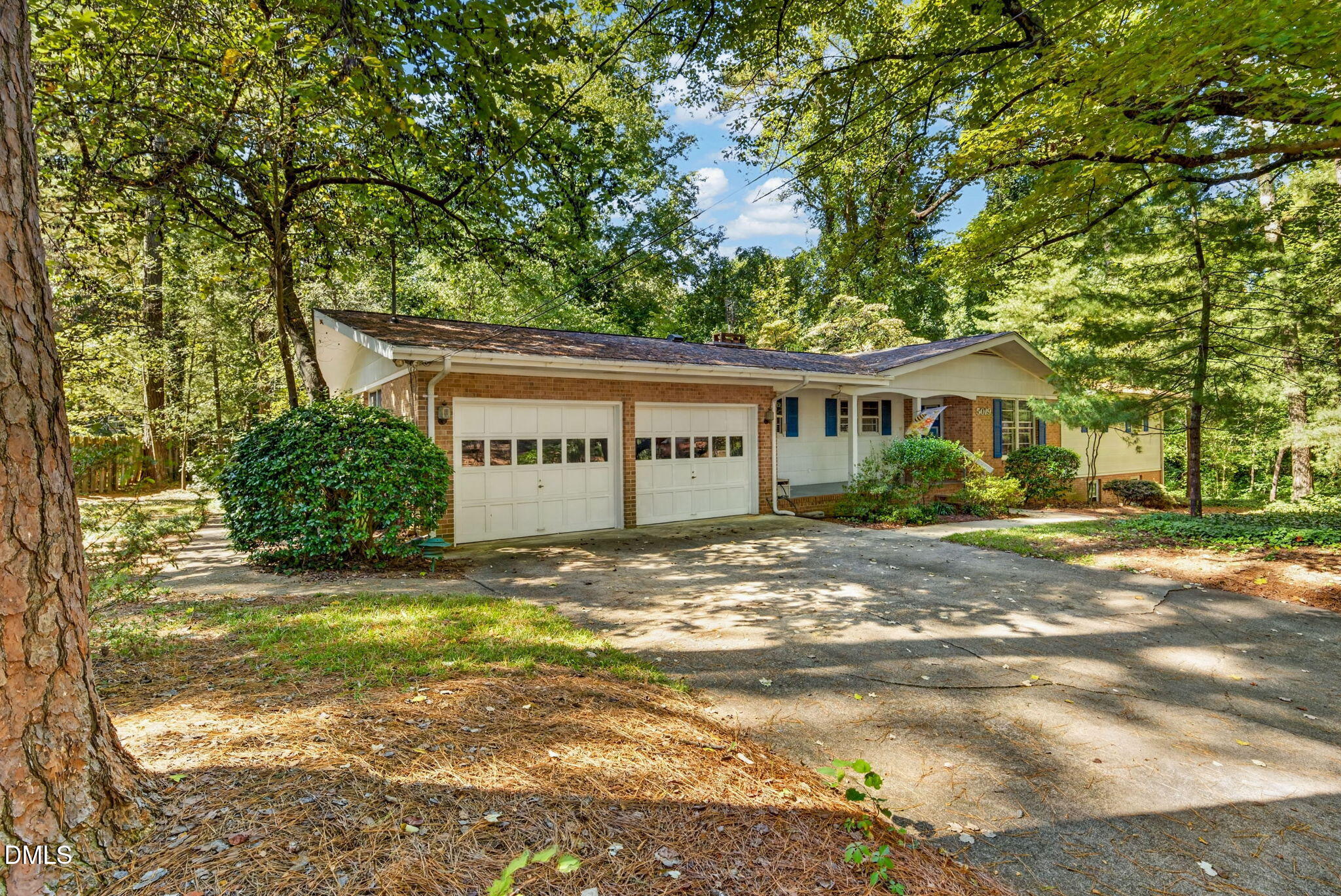5019 Tanglewood Drive Property Photo 4