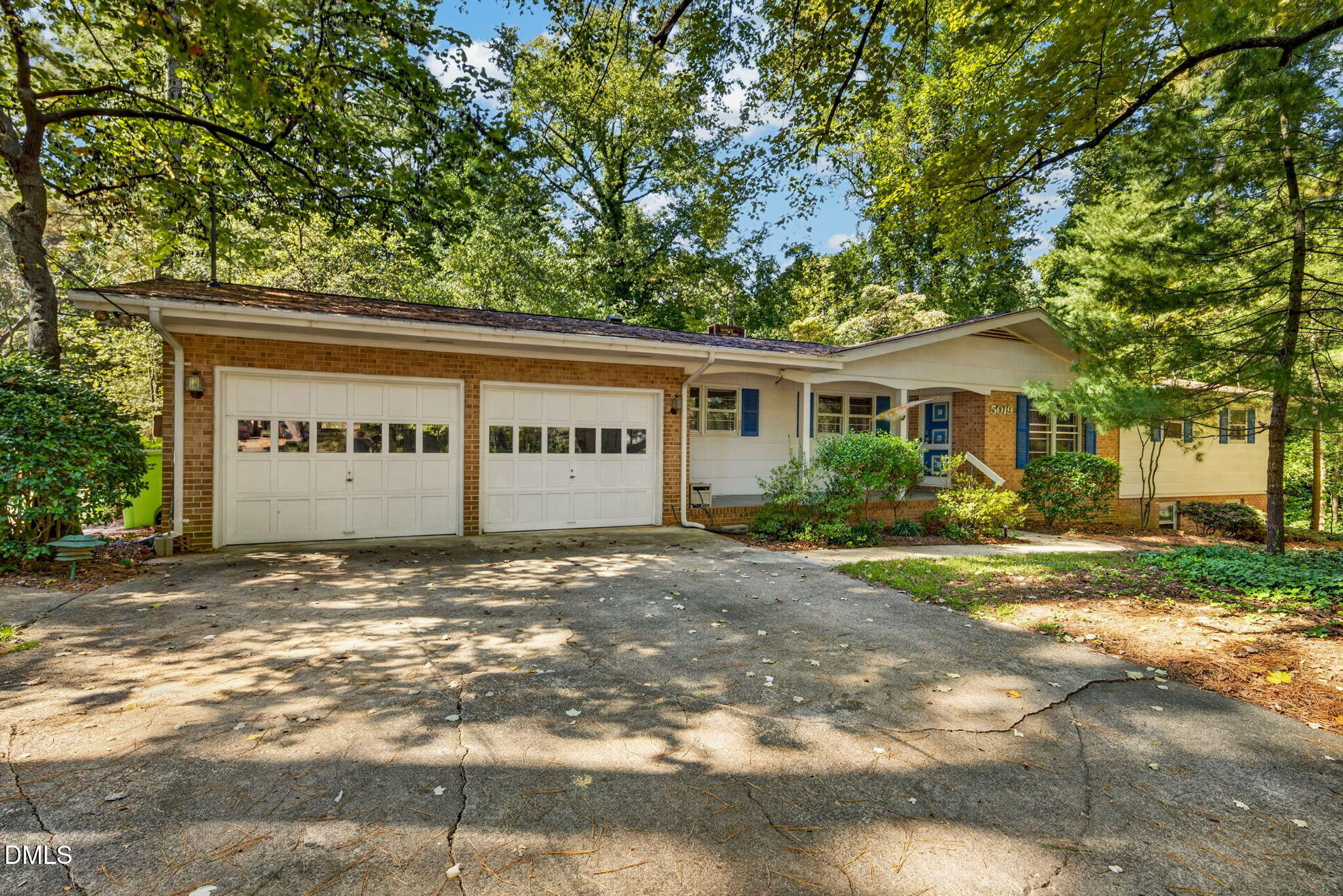 5019 Tanglewood Drive Property Photo 5
