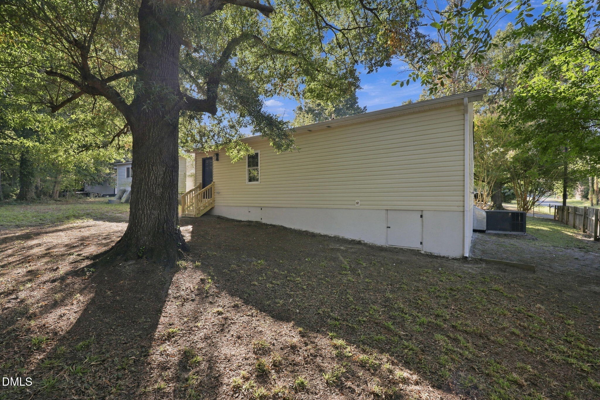 1002 Louis Street Property Photo 24
