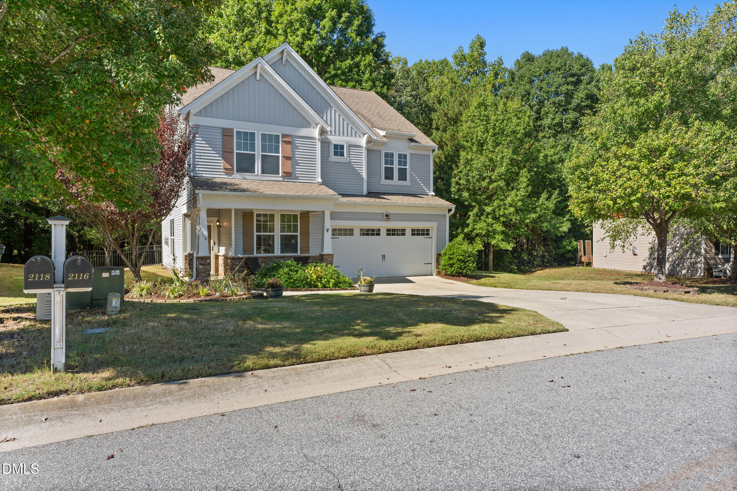 2116 Old Rosebud Drive Property Photo 1
