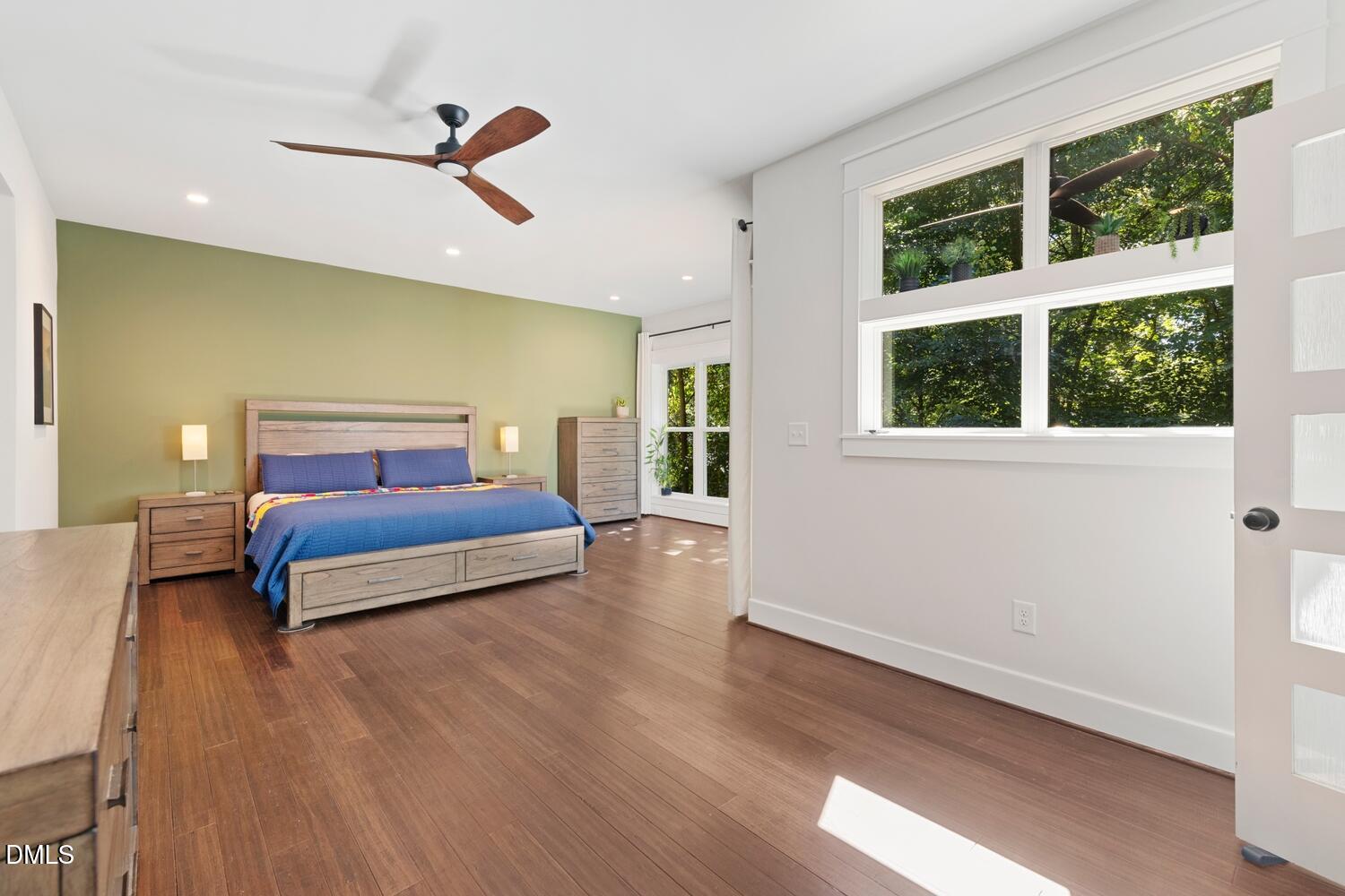 1009 Collins Drive Property Photo 15