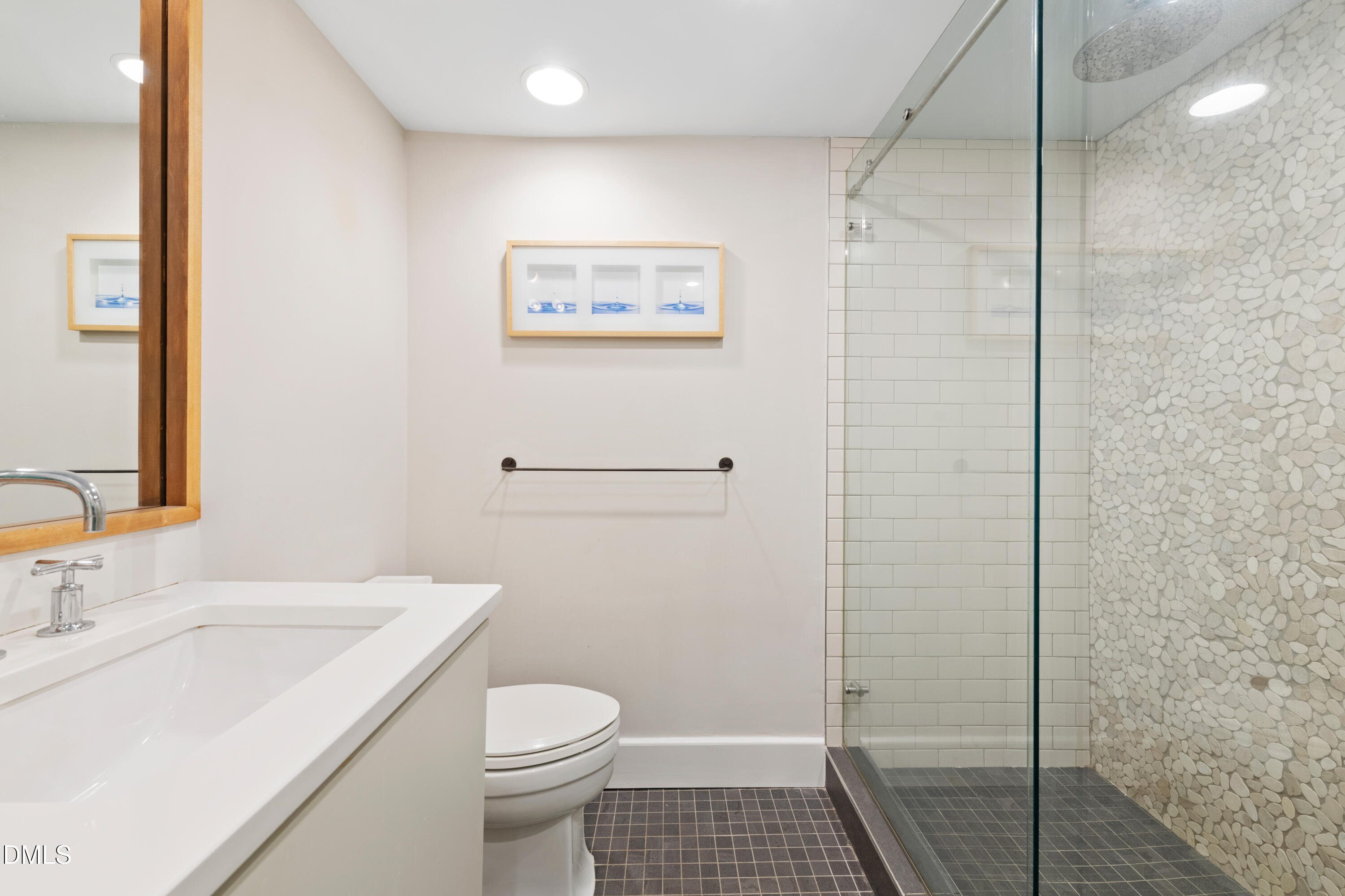1009 Collins Drive Property Photo 31