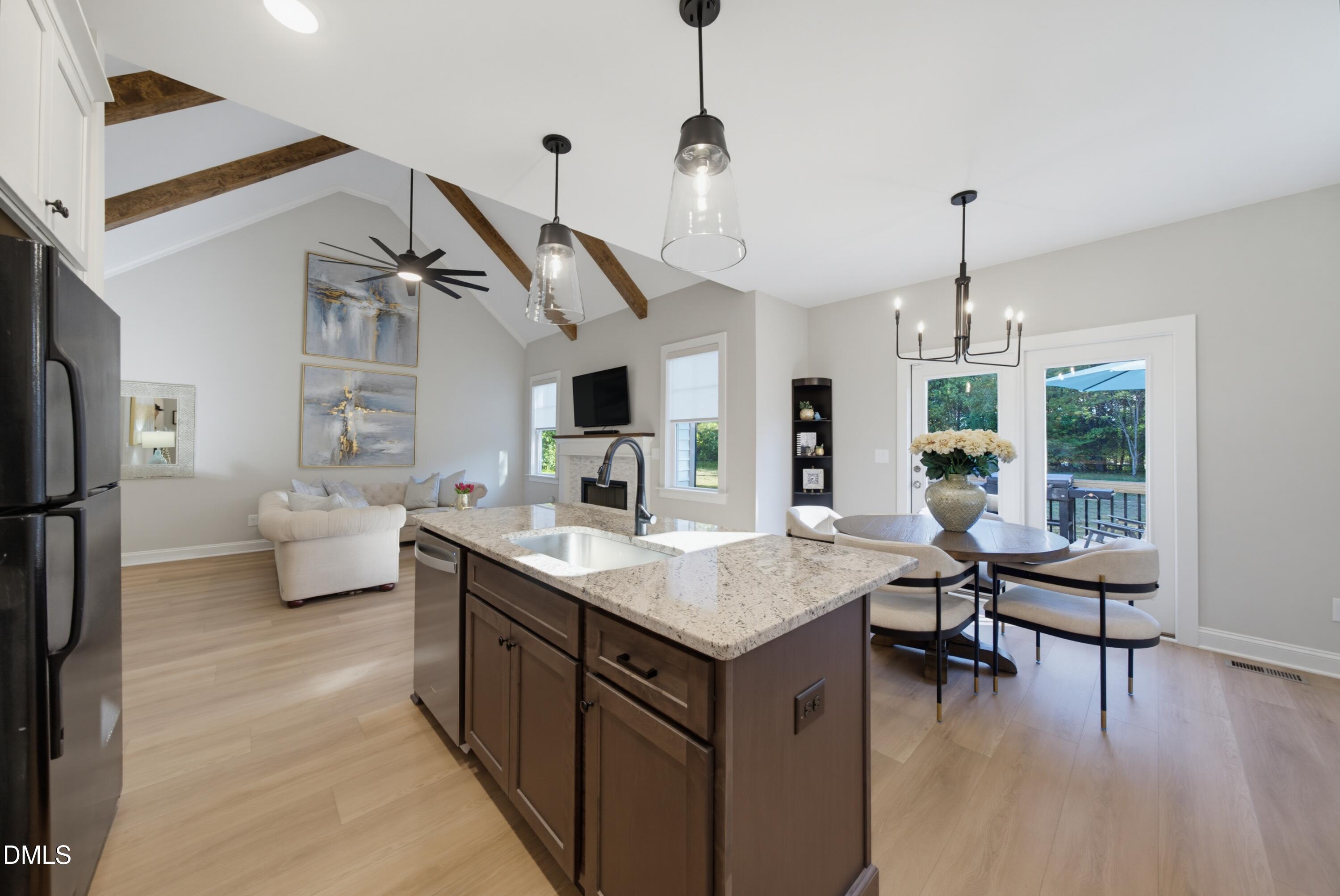 45 Leisure Lane Property Photo 12