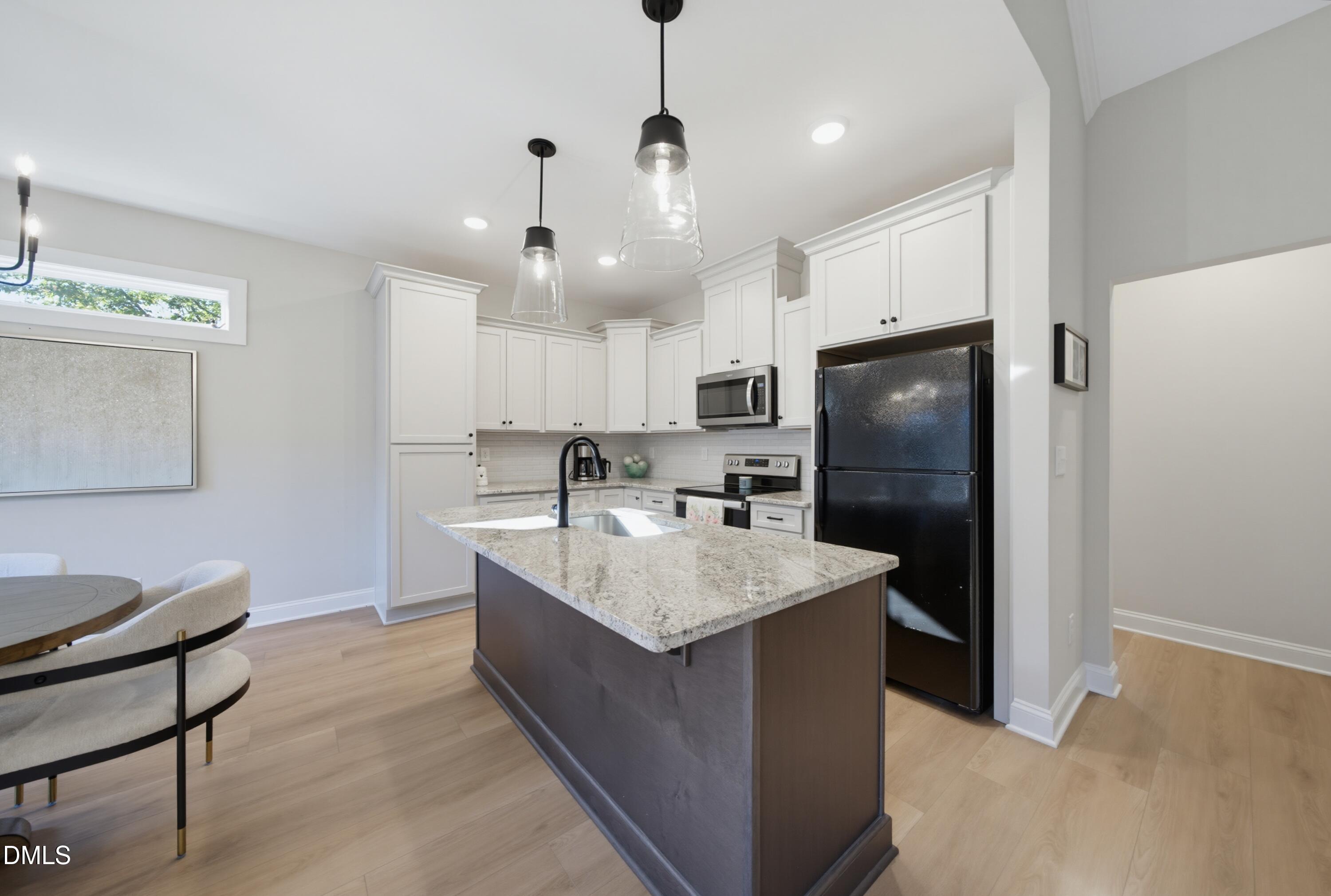 45 Leisure Lane Property Photo 13