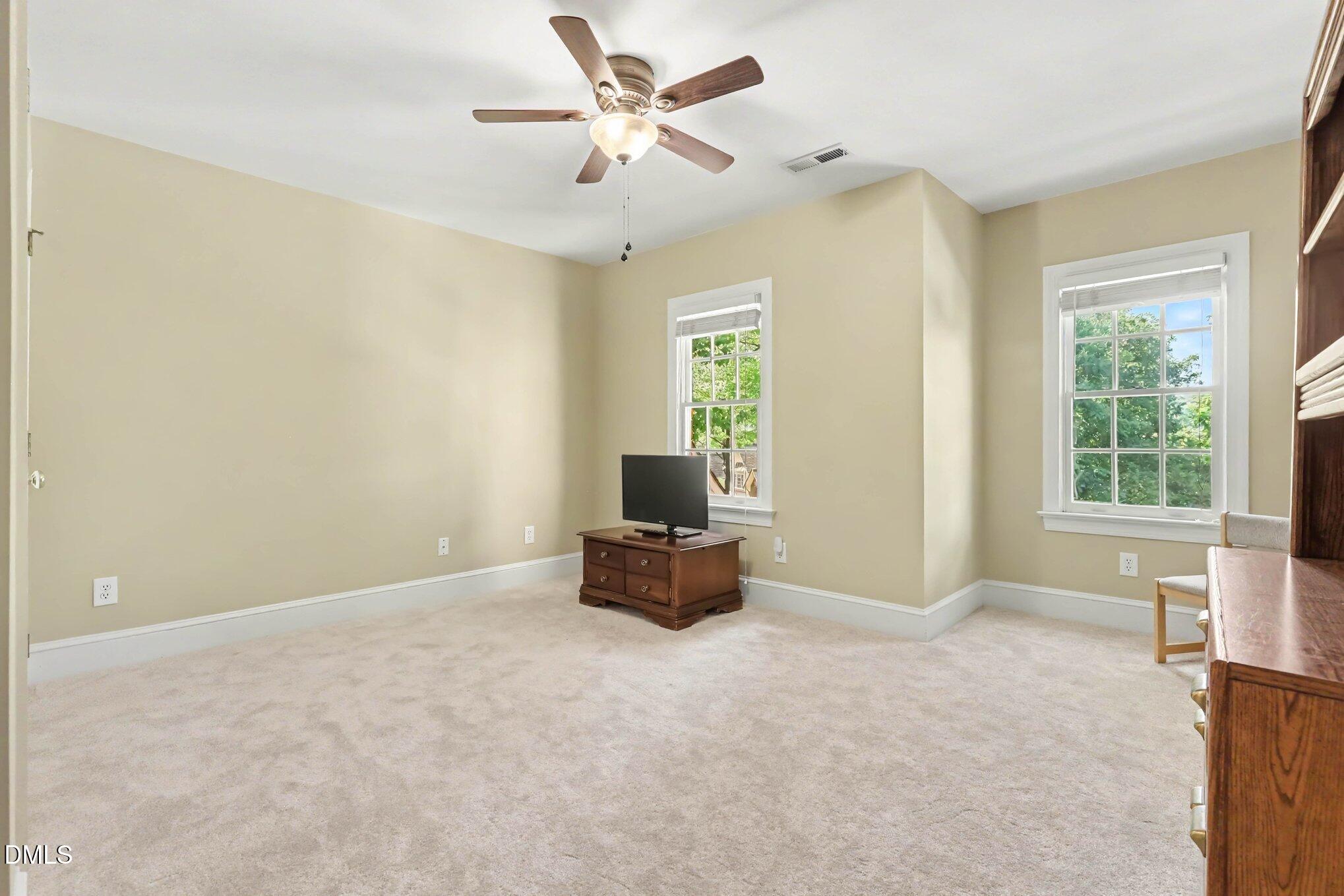 205 Fox Briar Lane Property Photo 38