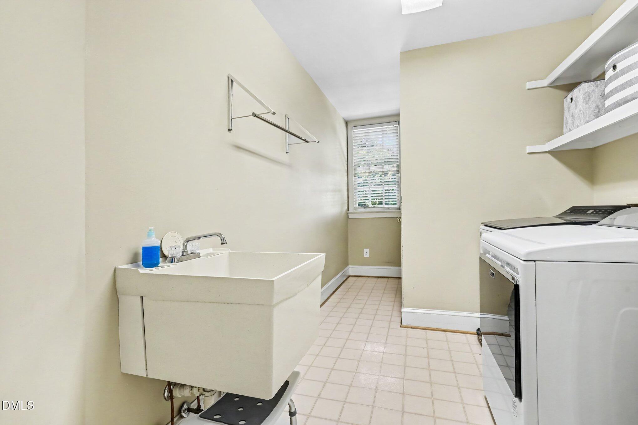 205 Fox Briar Lane Property Photo 42