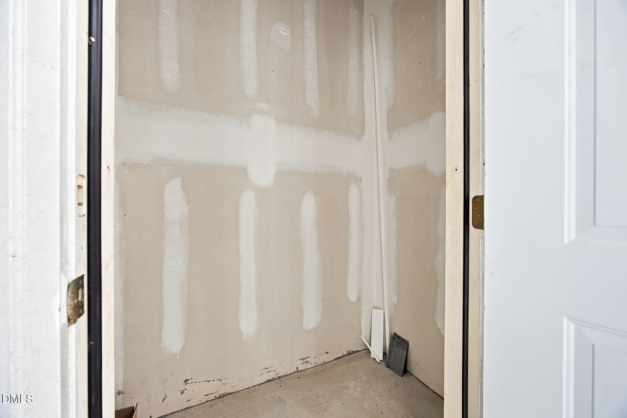 2610 Oldgate Drive 202 Property Photo 20