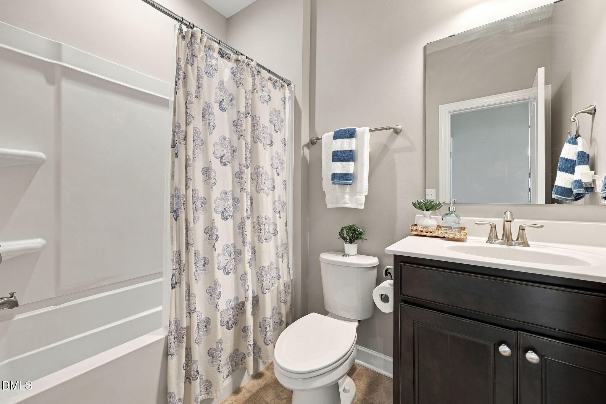 919 Lippincott Road Property Photo 15