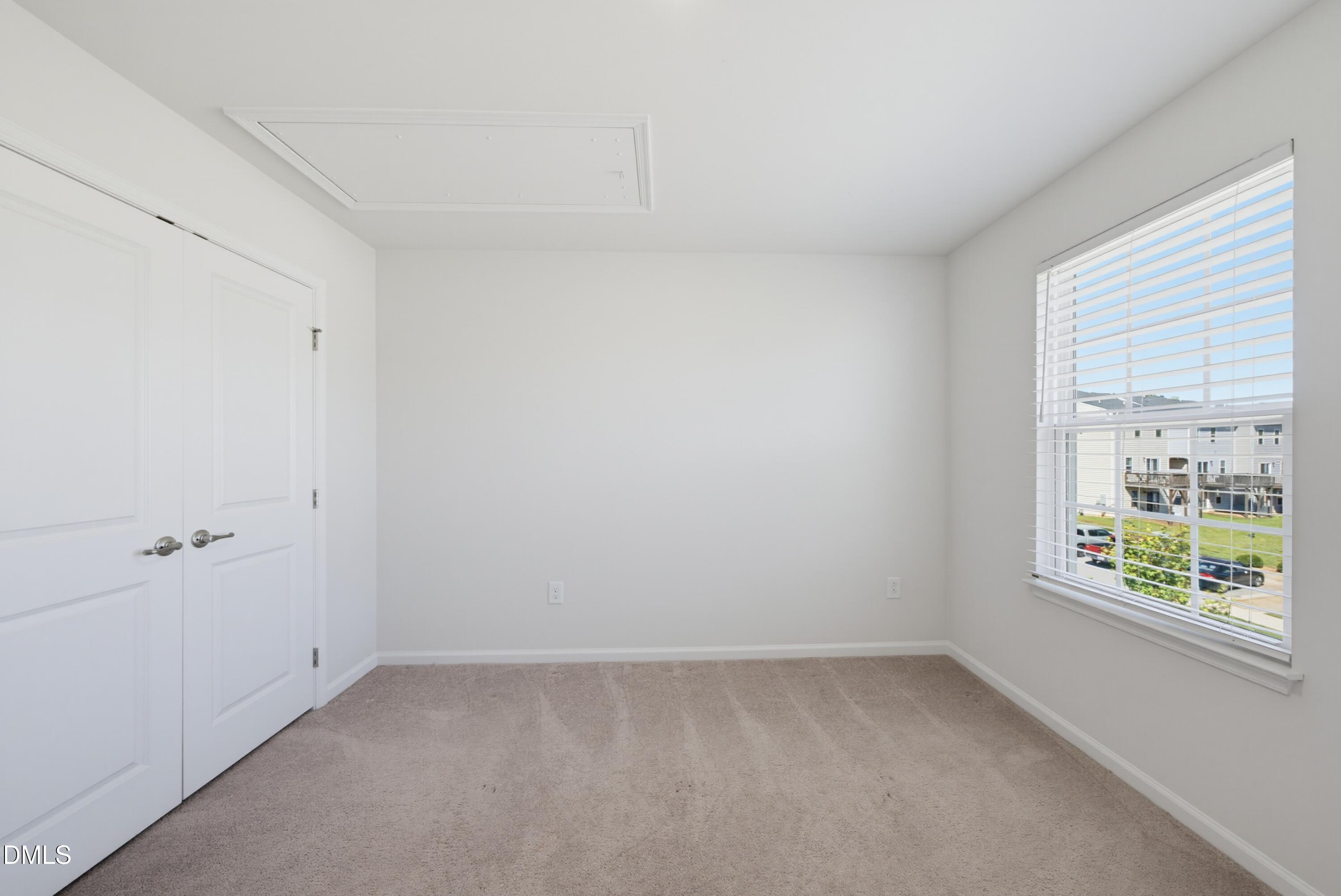 240 Misty Pike Drive Property Photo 23