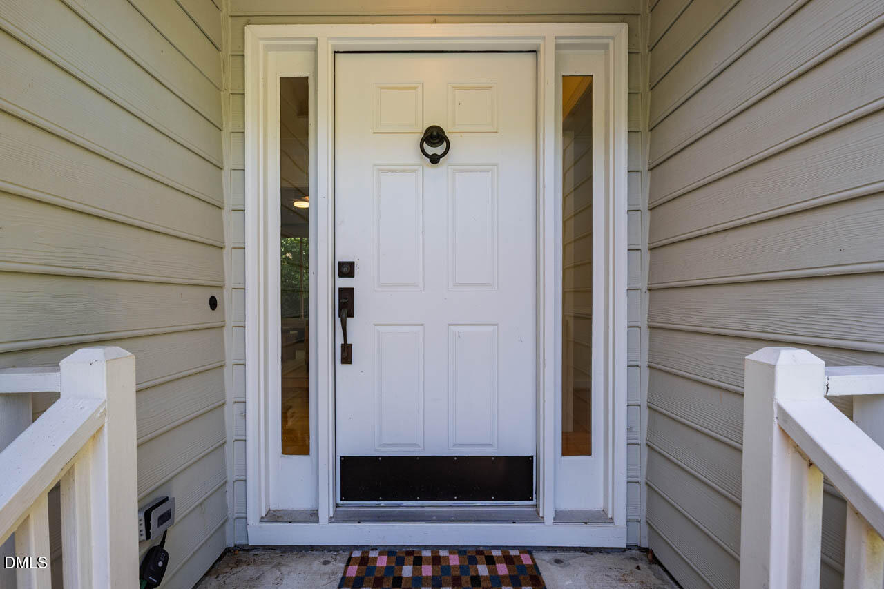 202 Cobble Ridge Drive Property Photo 4