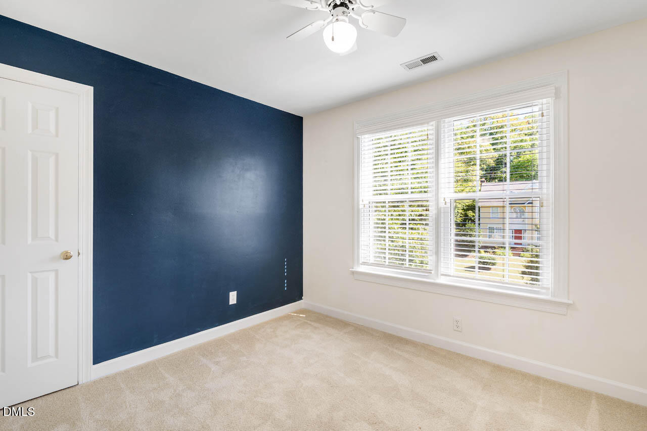 202 Cobble Ridge Drive Property Photo 32