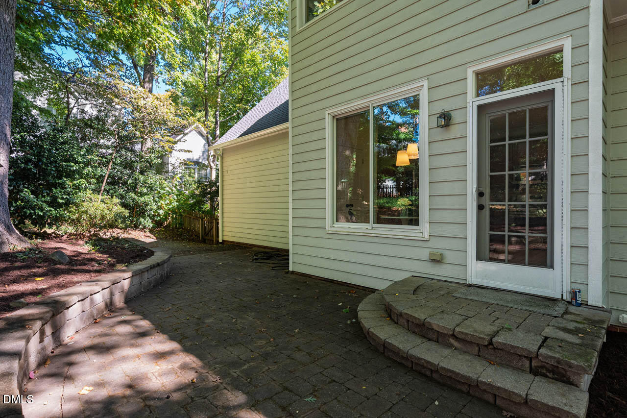 202 Cobble Ridge Drive Property Photo 38
