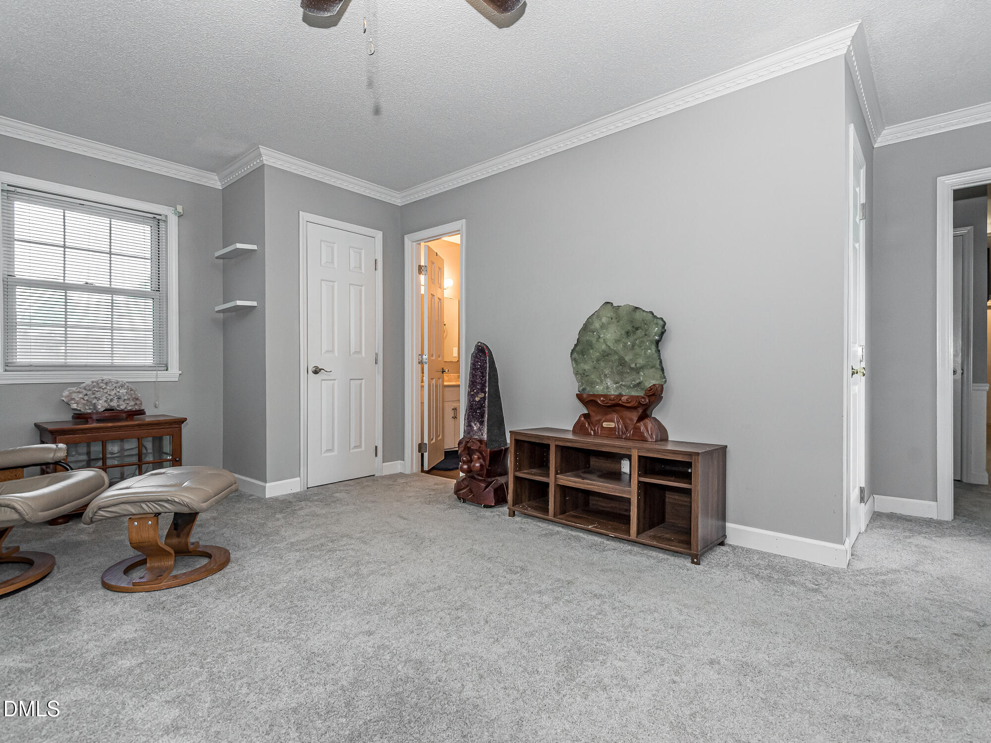 705 Lakeside Drive Property Photo 10