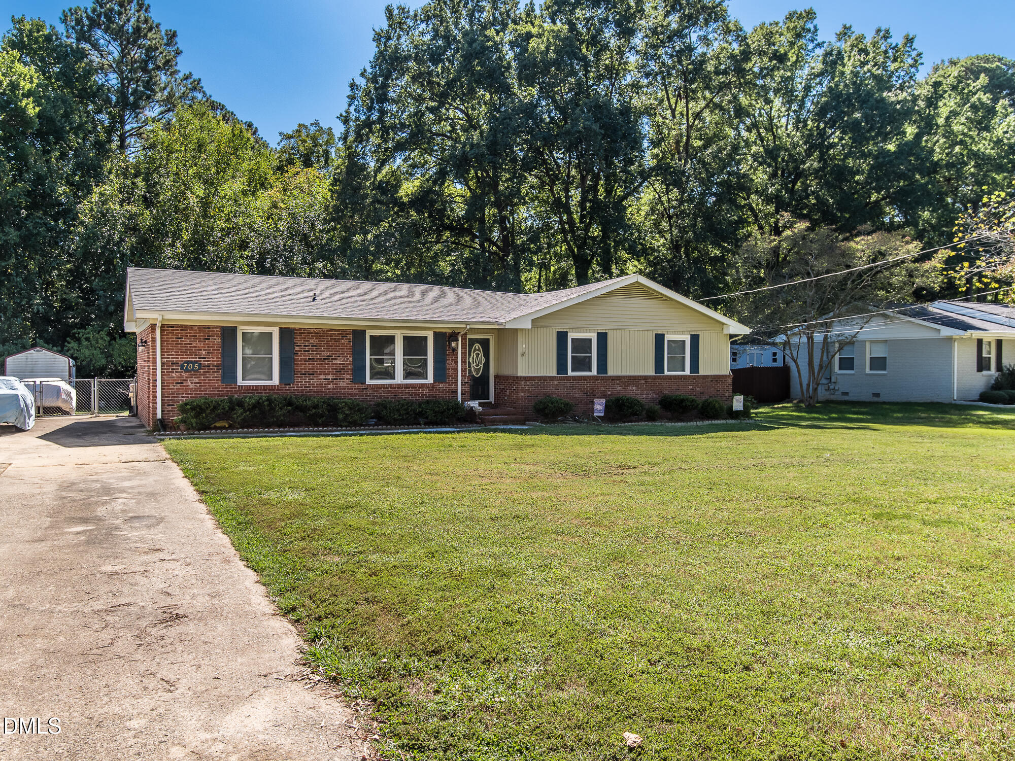 705 Lakeside Drive Property Photo 25