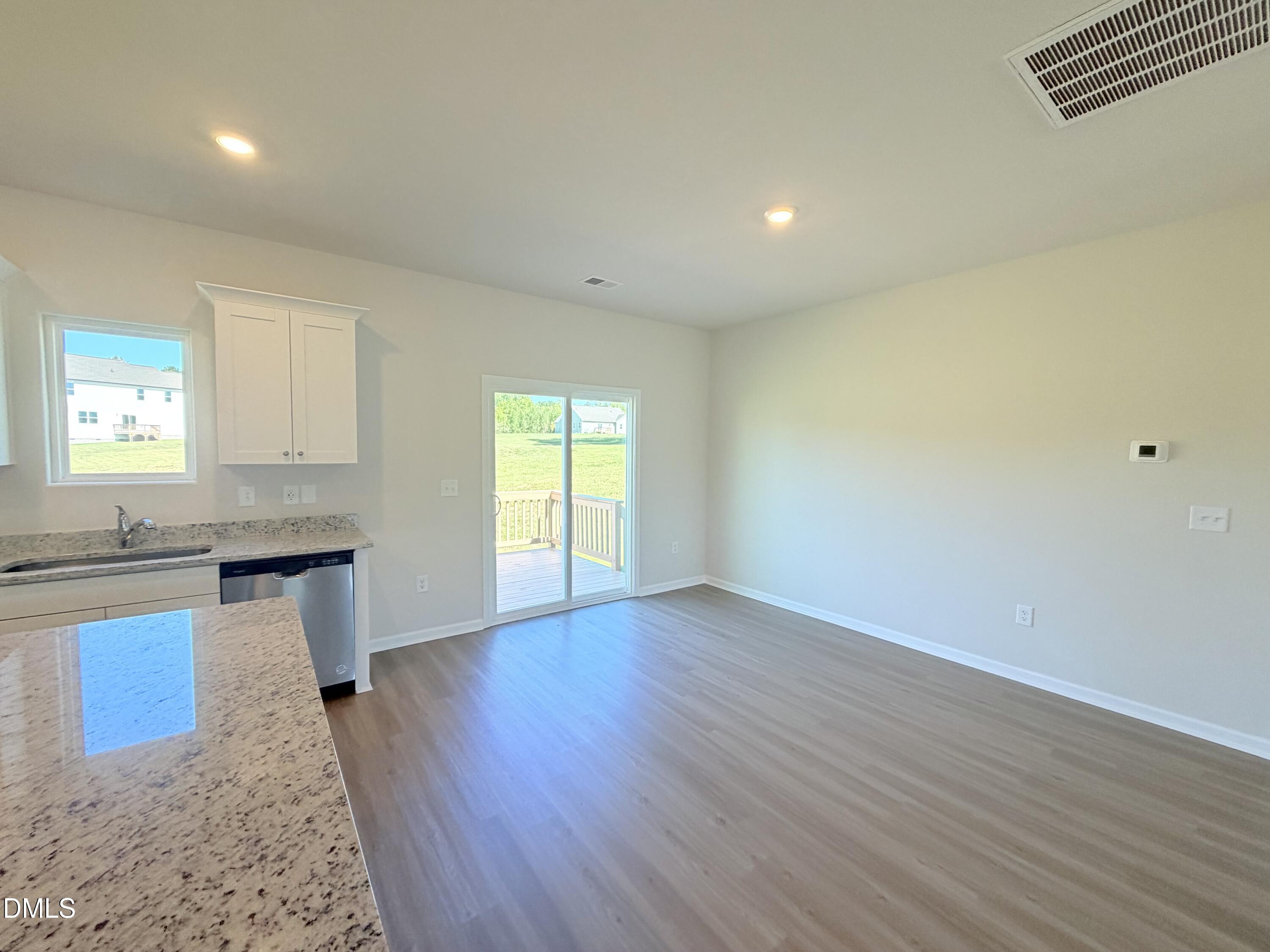 11510 International Drive Property Photo 10
