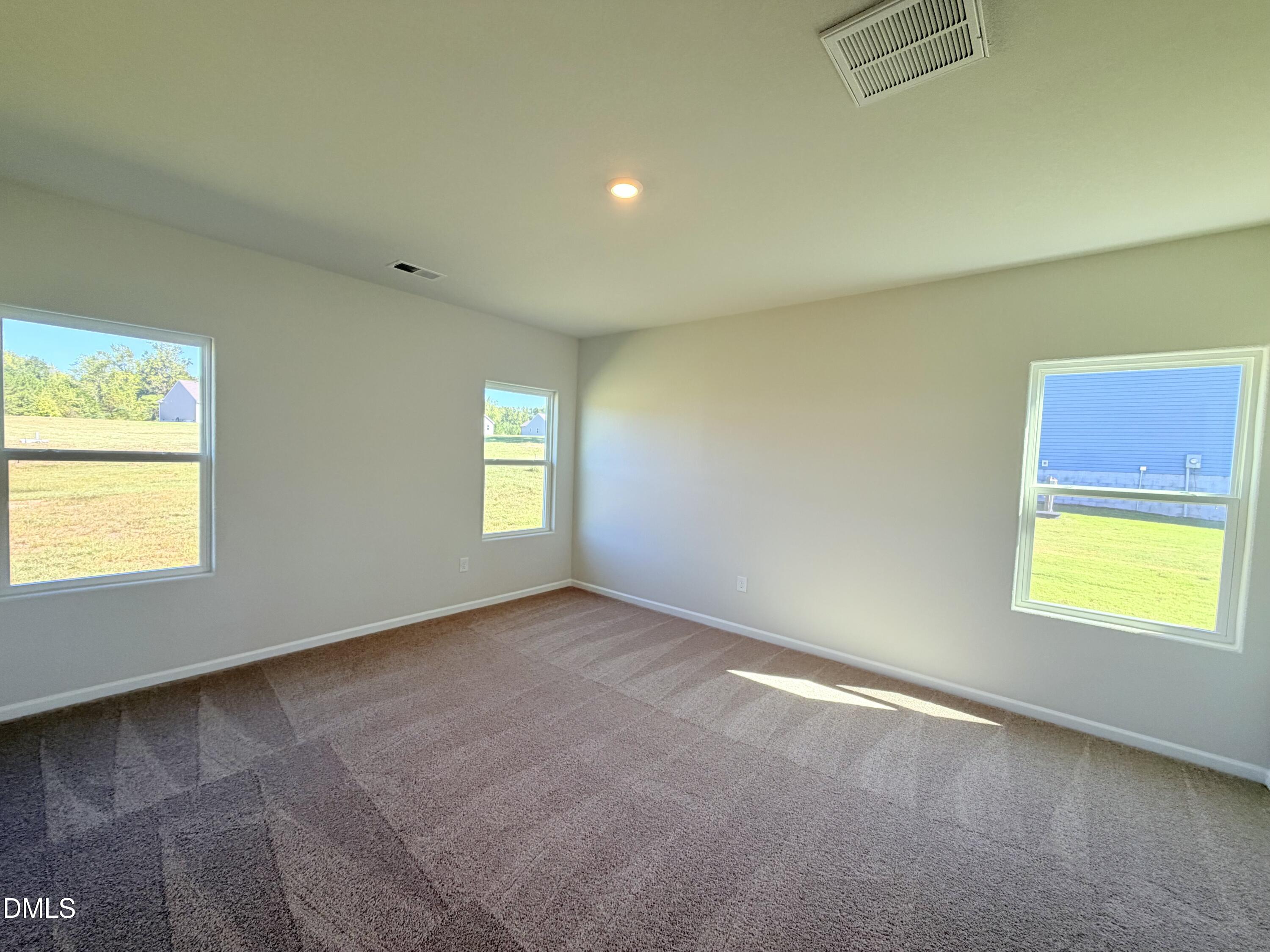 11510 International Drive Property Photo 14