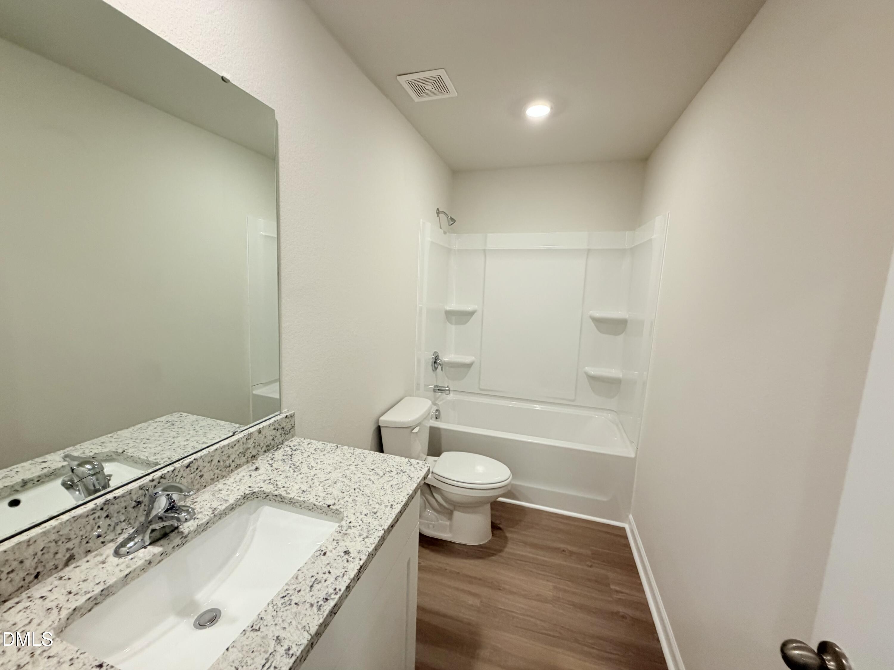 11510 International Drive Property Photo 24