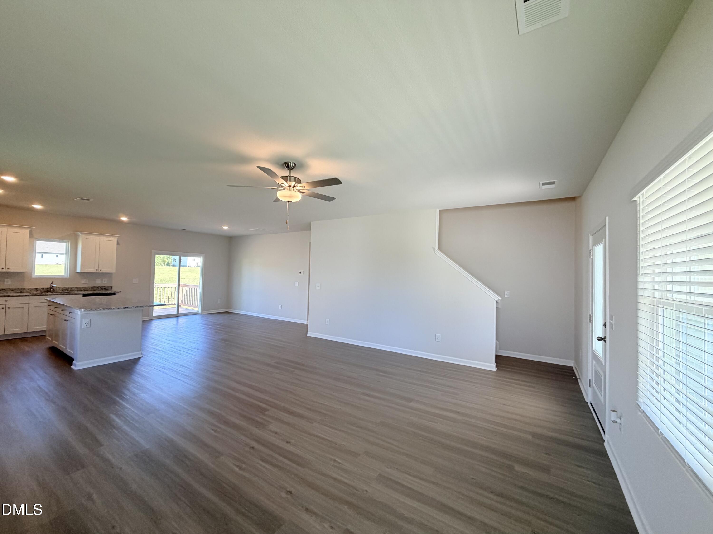 11450 International Drive Property Photo 5