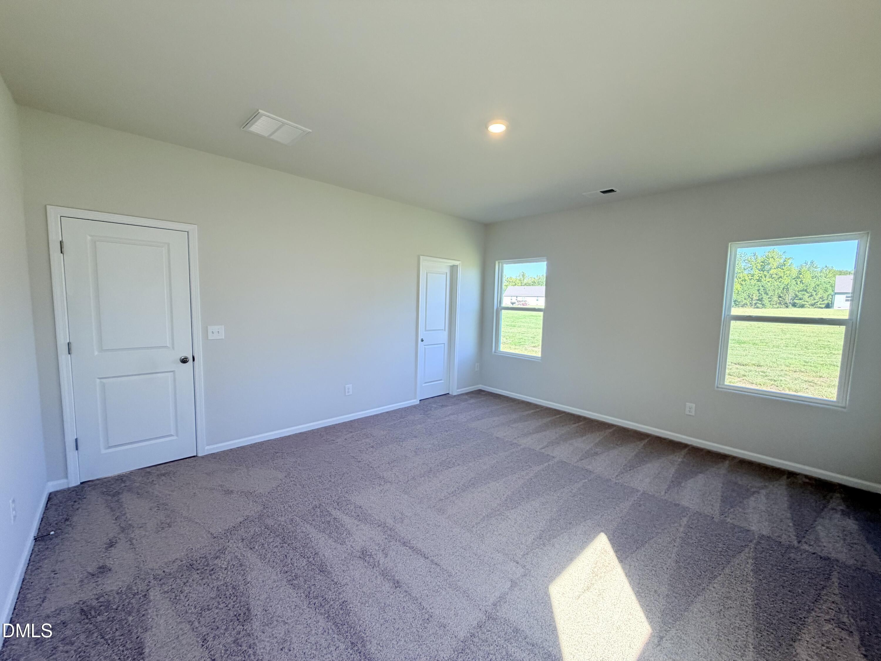 11450 International Drive Property Photo 17