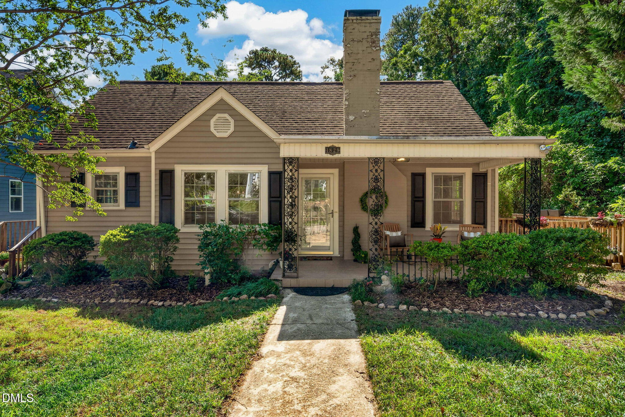 1829 Arlington Street Property Photo 1