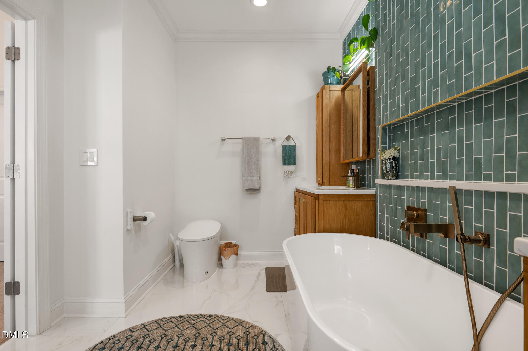 1141 N Blount Street Property Photo 21