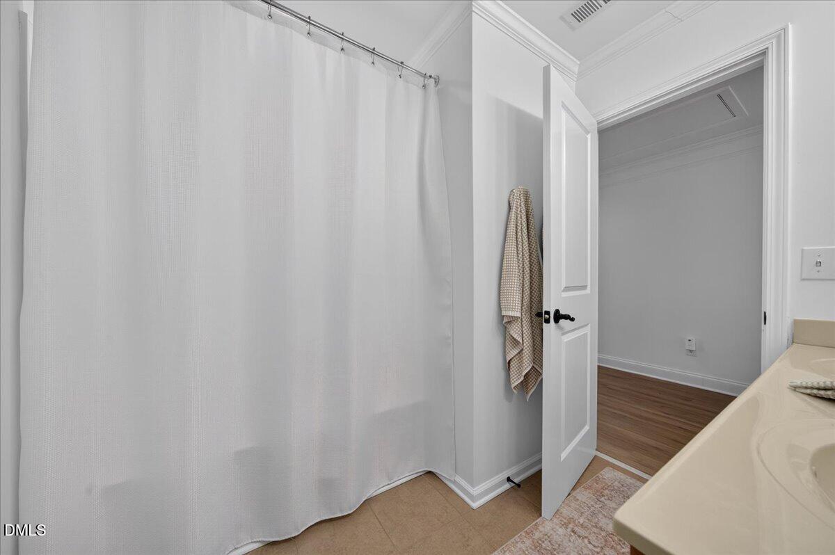 415 Weatherbrook Way Property Photo 33
