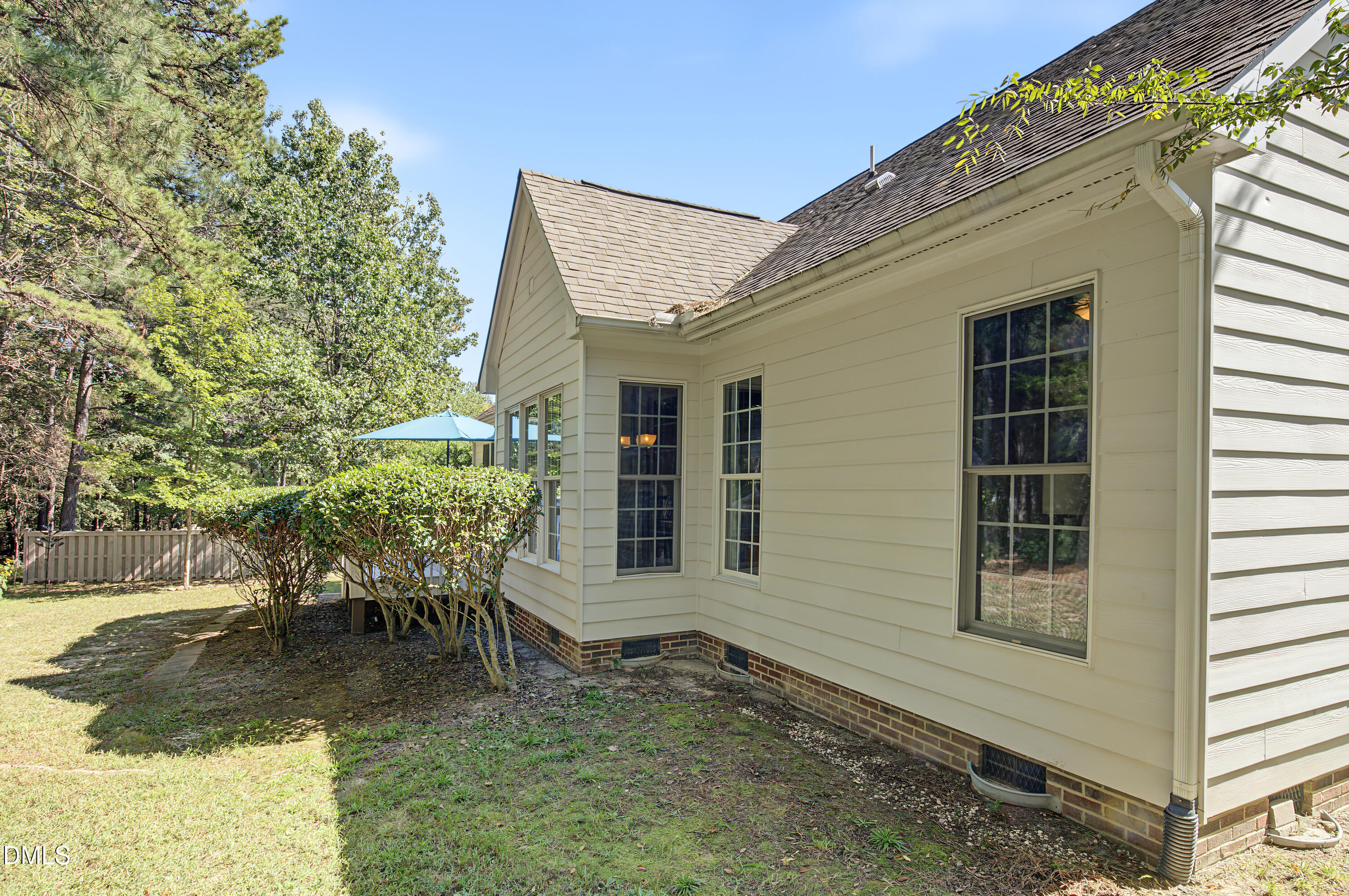 629 Red Cedar Circle Property Photo 8
