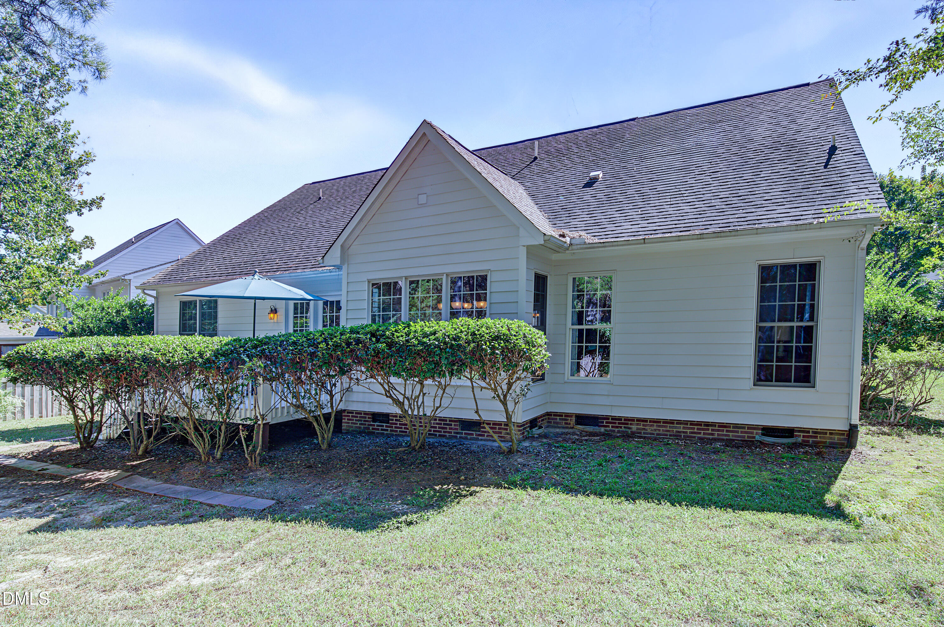 629 Red Cedar Circle Property Photo 9