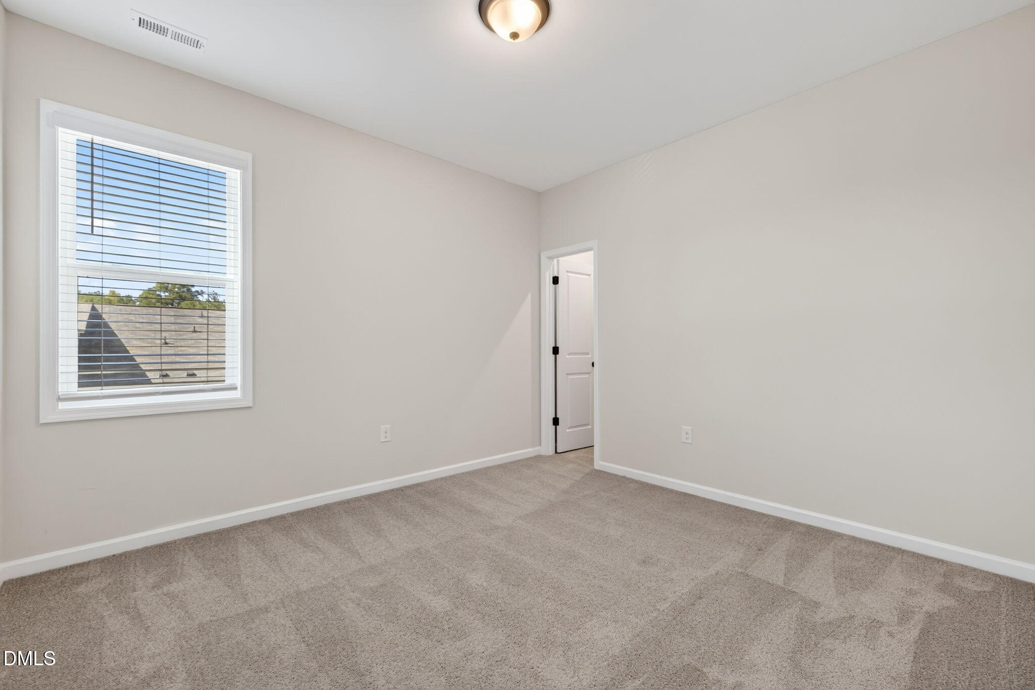 260 Madden Rose Loop Property Photo 31