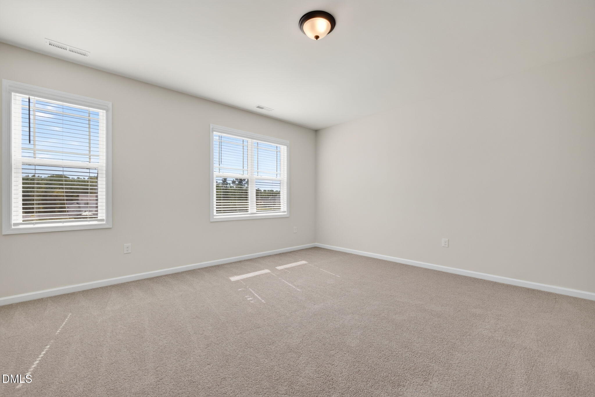 260 Madden Rose Loop Property Photo 34