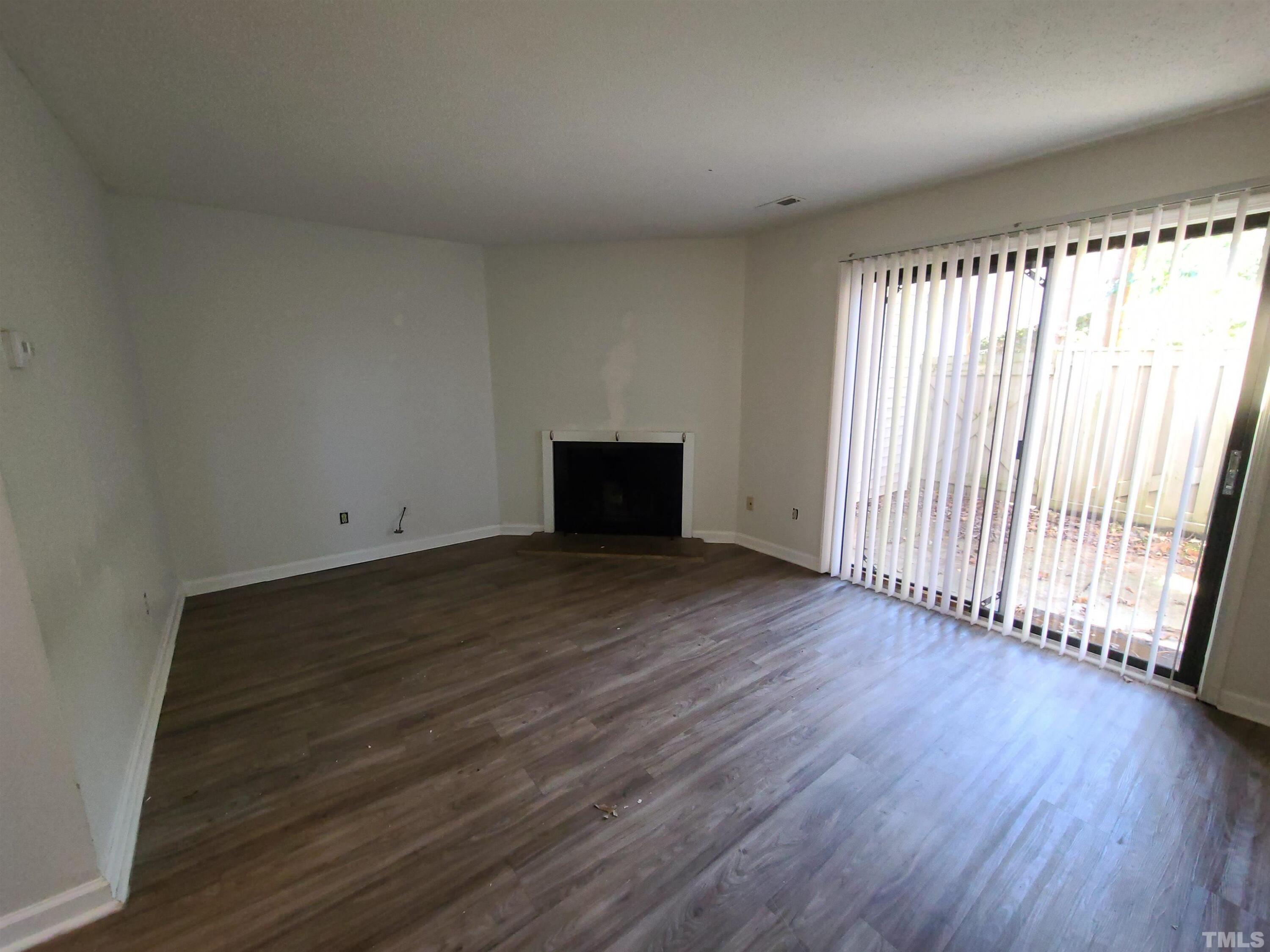 7371 Sandy Creek Property Photo 9