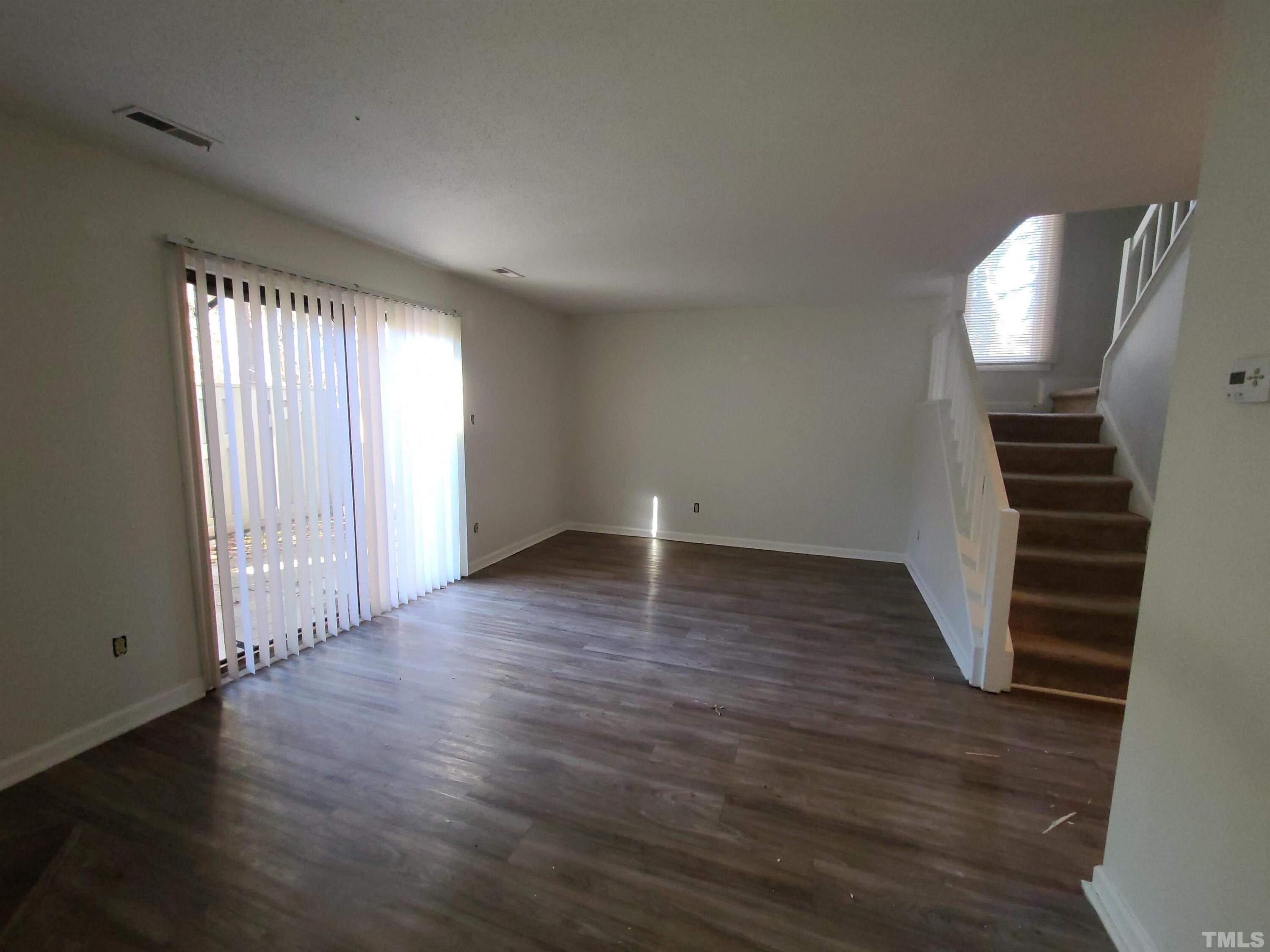 7371 Sandy Creek Property Photo 10