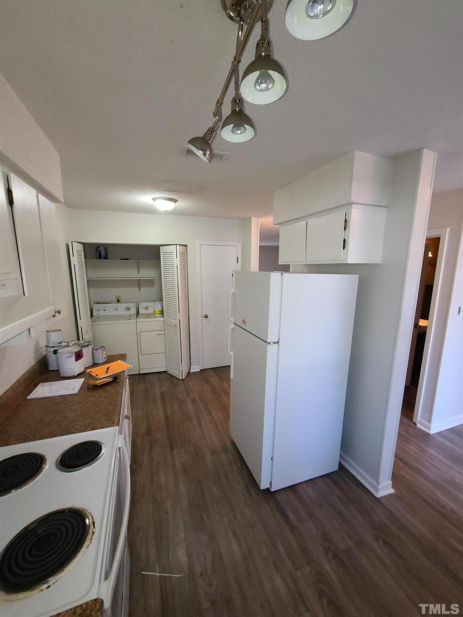 7371 Sandy Creek Property Photo 16