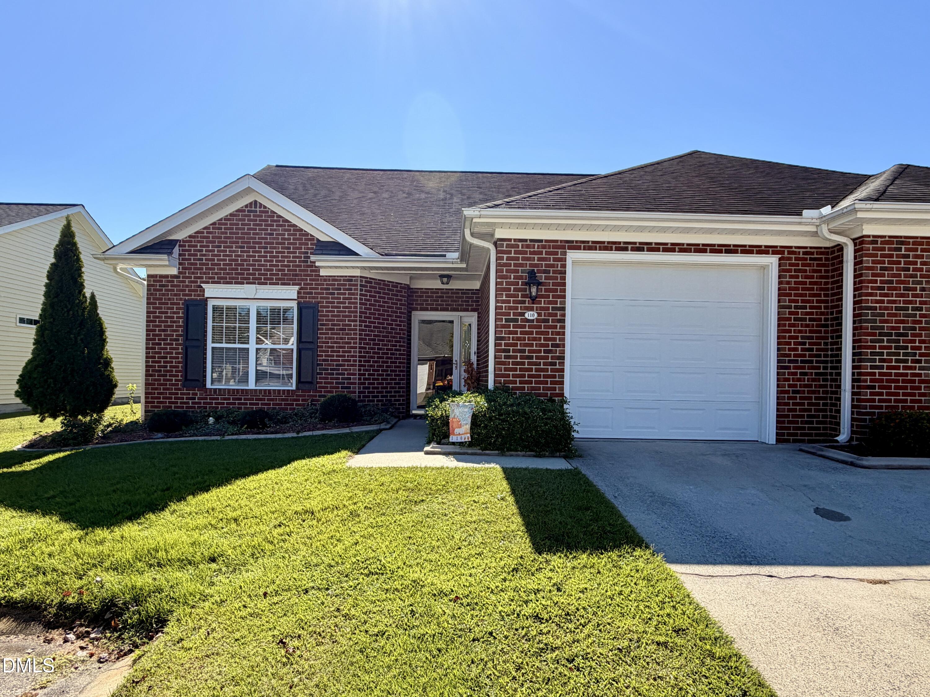 110 Oxford Drive Property Photo 1