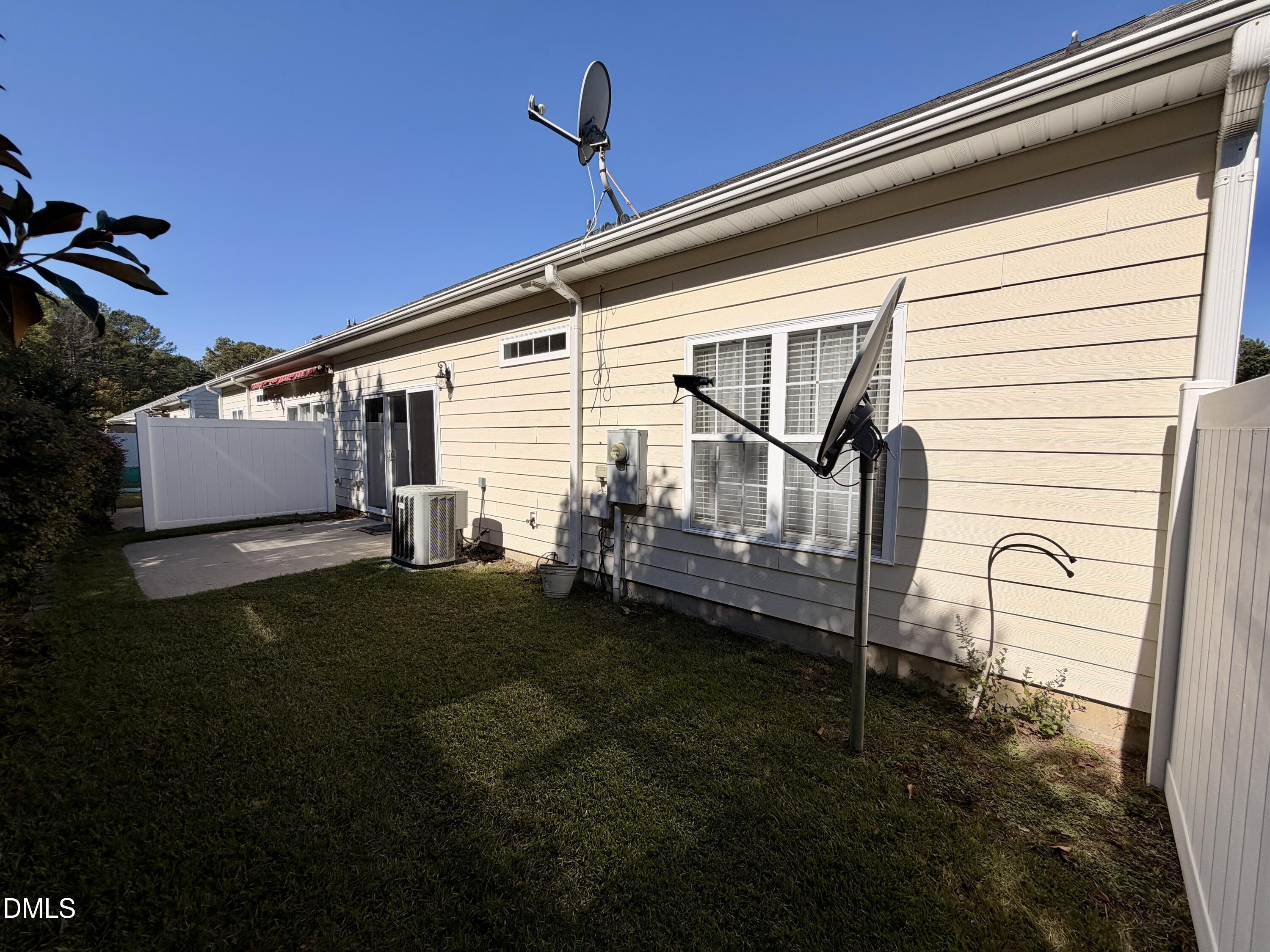 110 Oxford Drive Property Photo 30