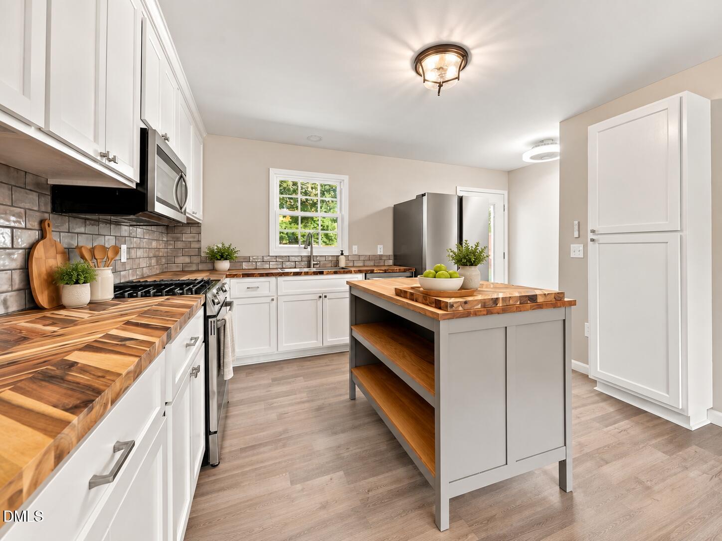150 Summitt Street Property Photo 11