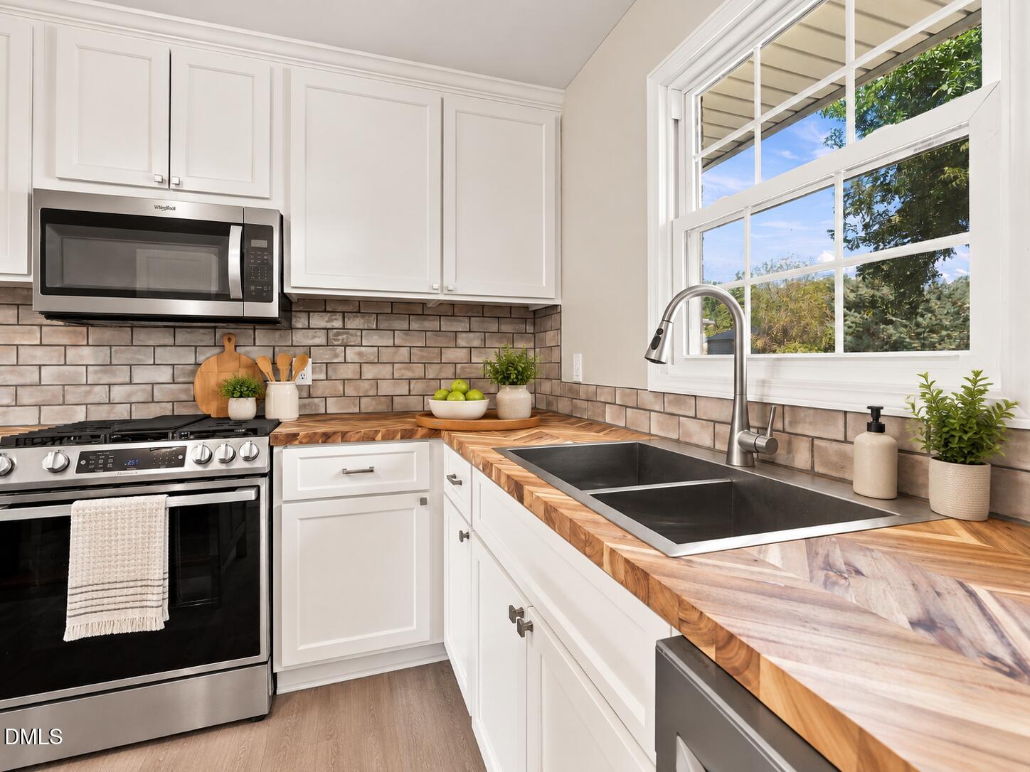 150 Summitt Street Property Photo 12