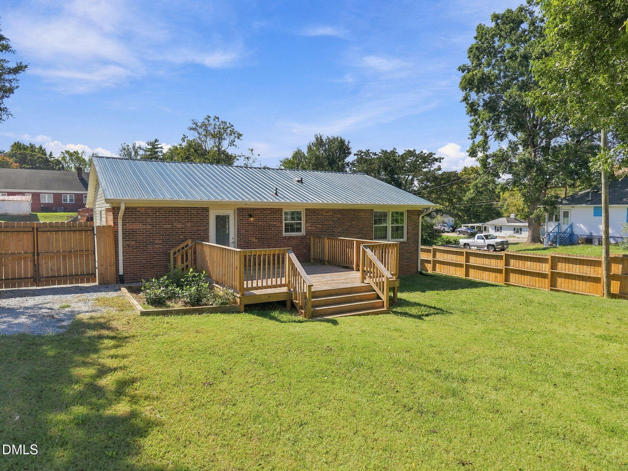 150 Summitt Street Property Photo 32