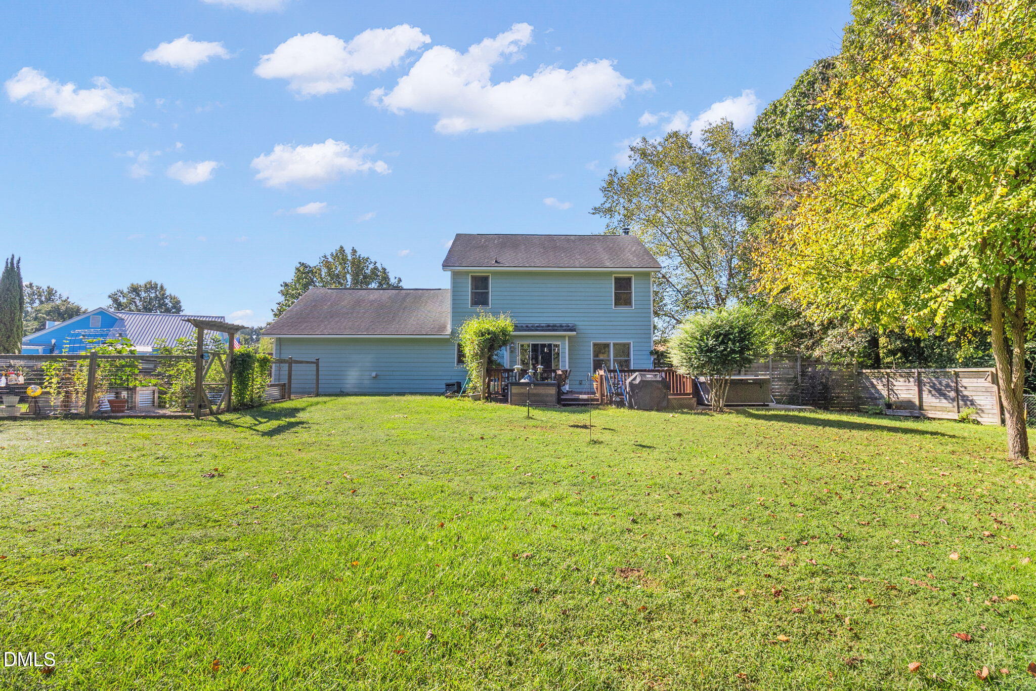 207 Oakview Drive Property Photo 40