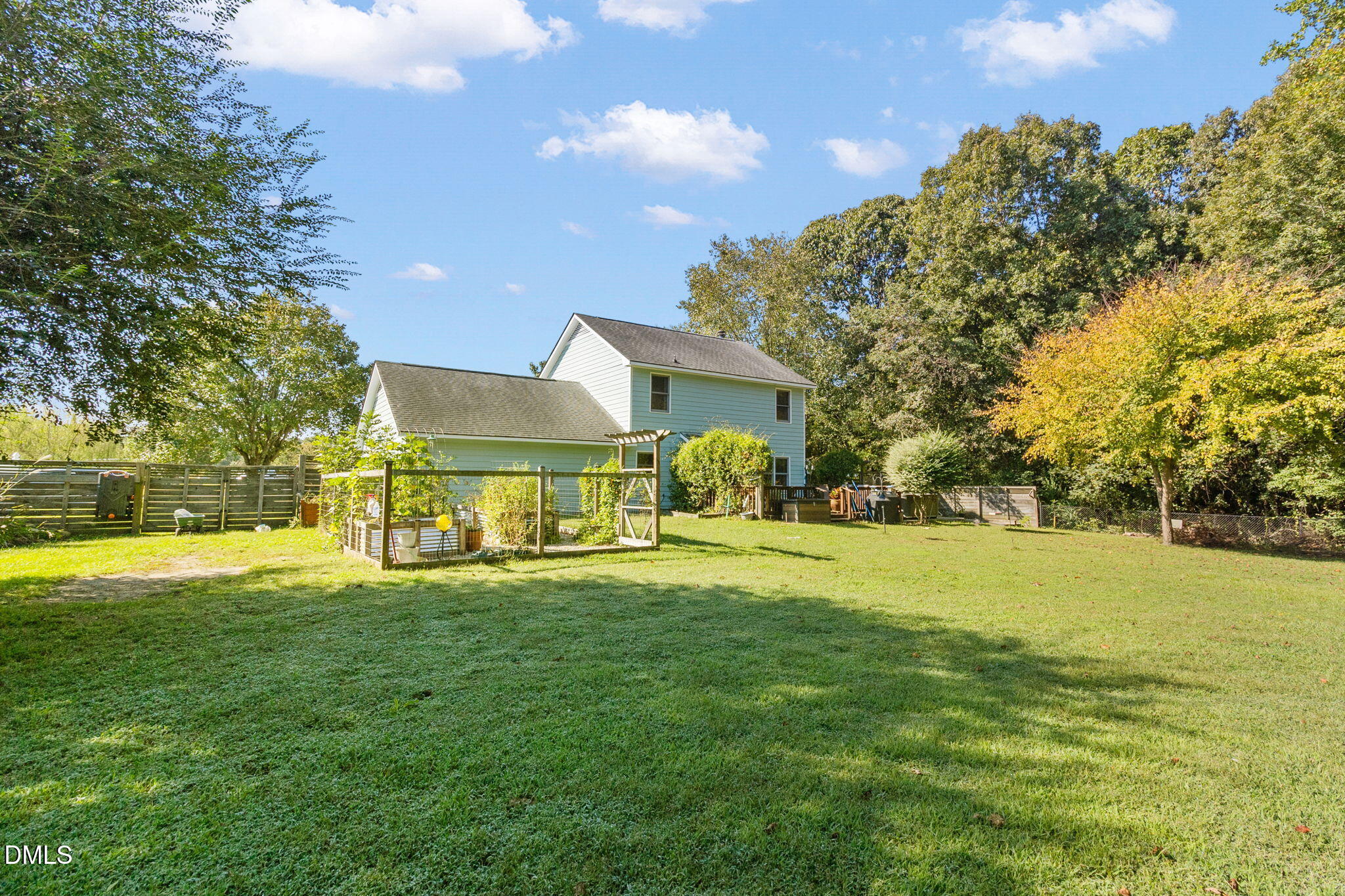 207 Oakview Drive Property Photo 41