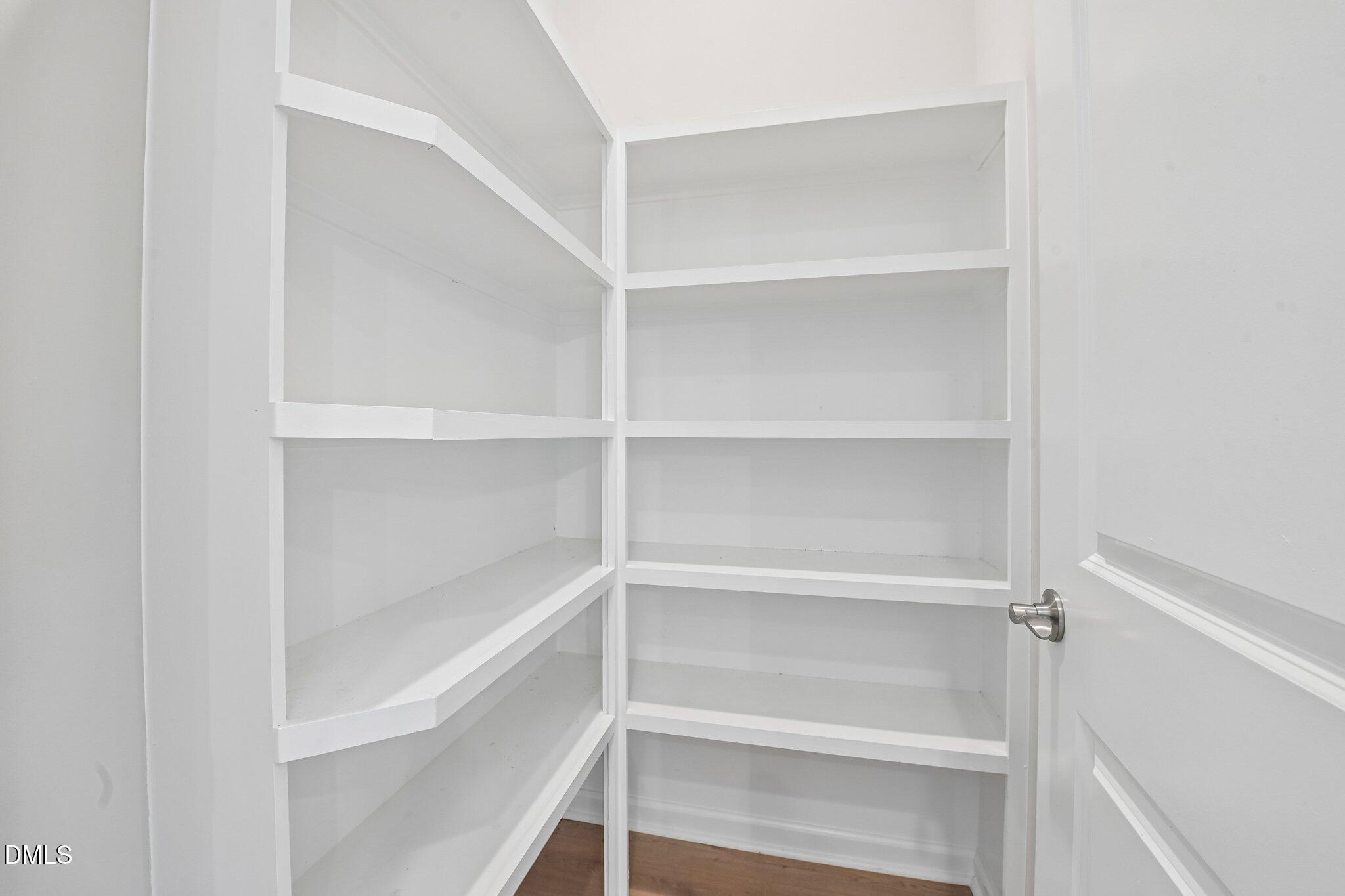916 Market House Way Property Photo 12