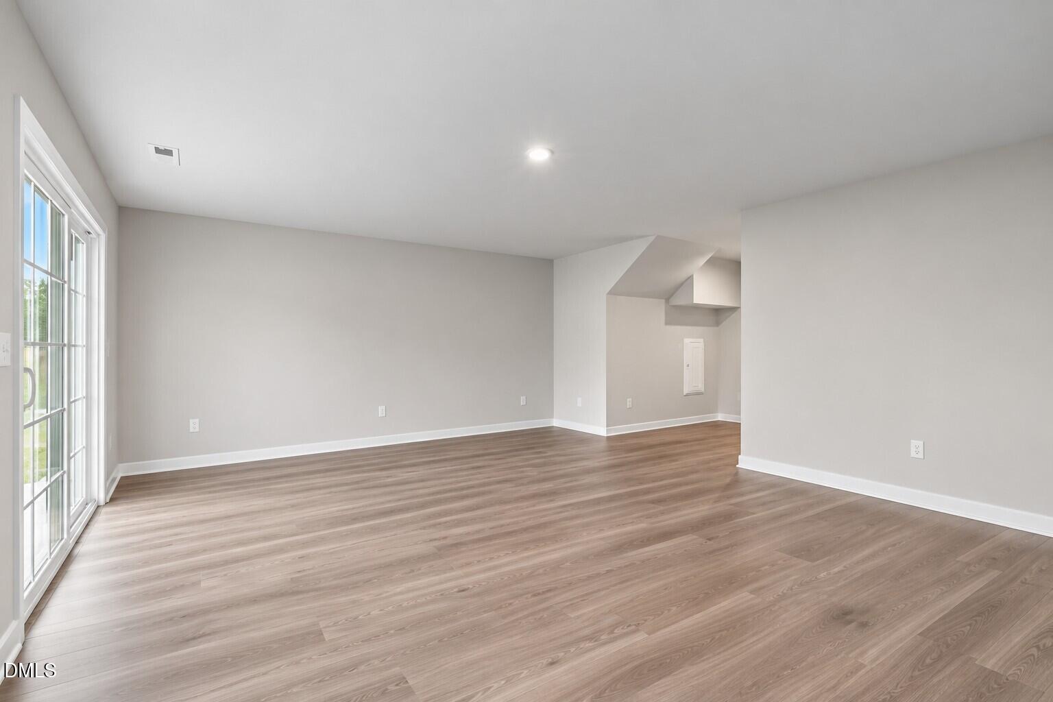 856 Romeria Drive Property Photo 12